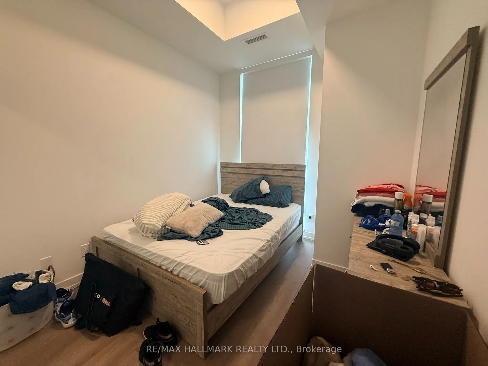 181 Sheppard Avenue E #810
