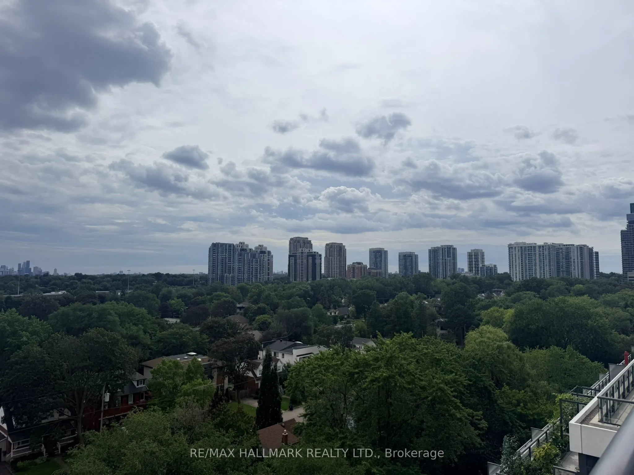 181 Sheppard Avenue E #810