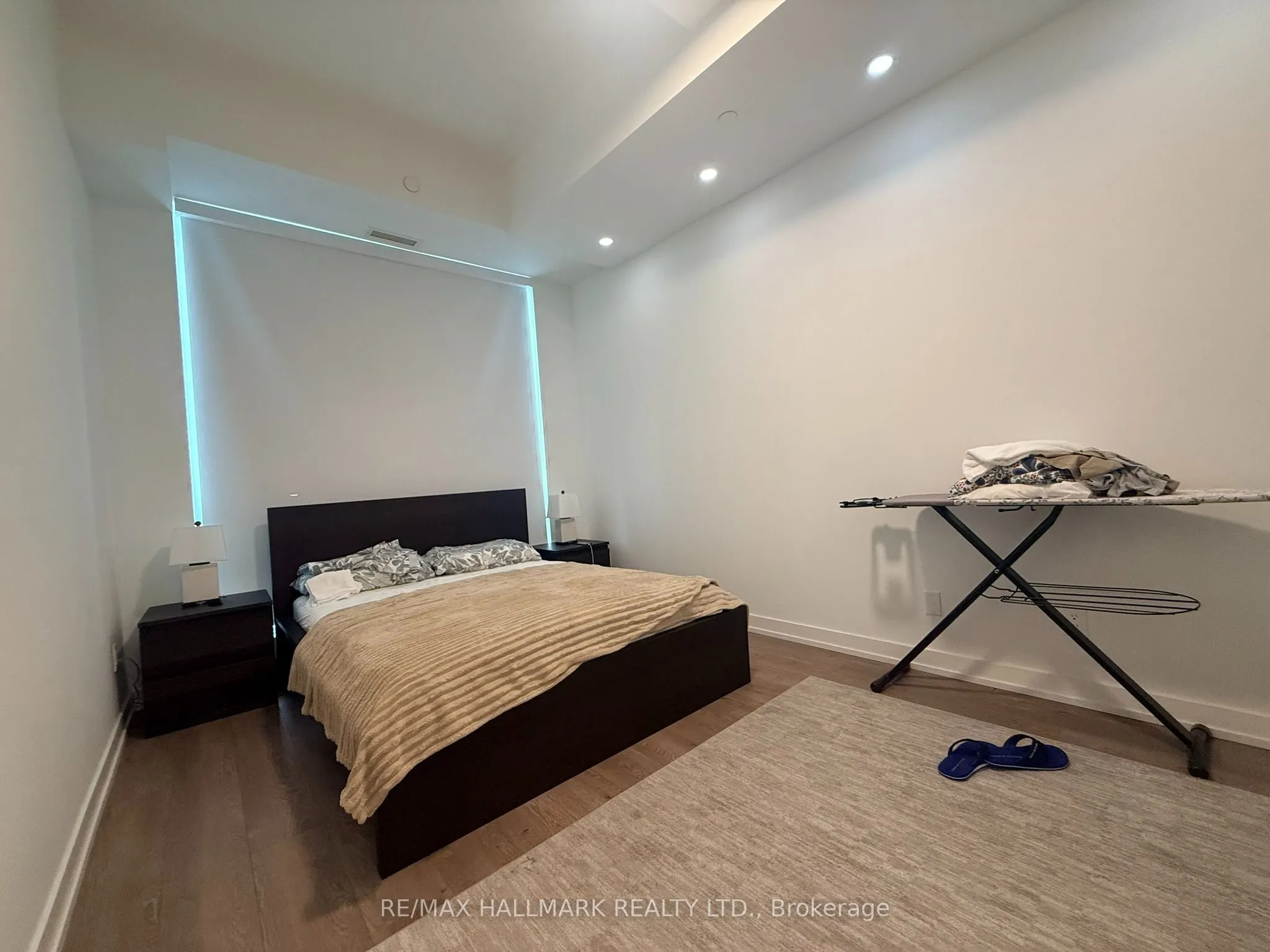 181 Sheppard Avenue E #810