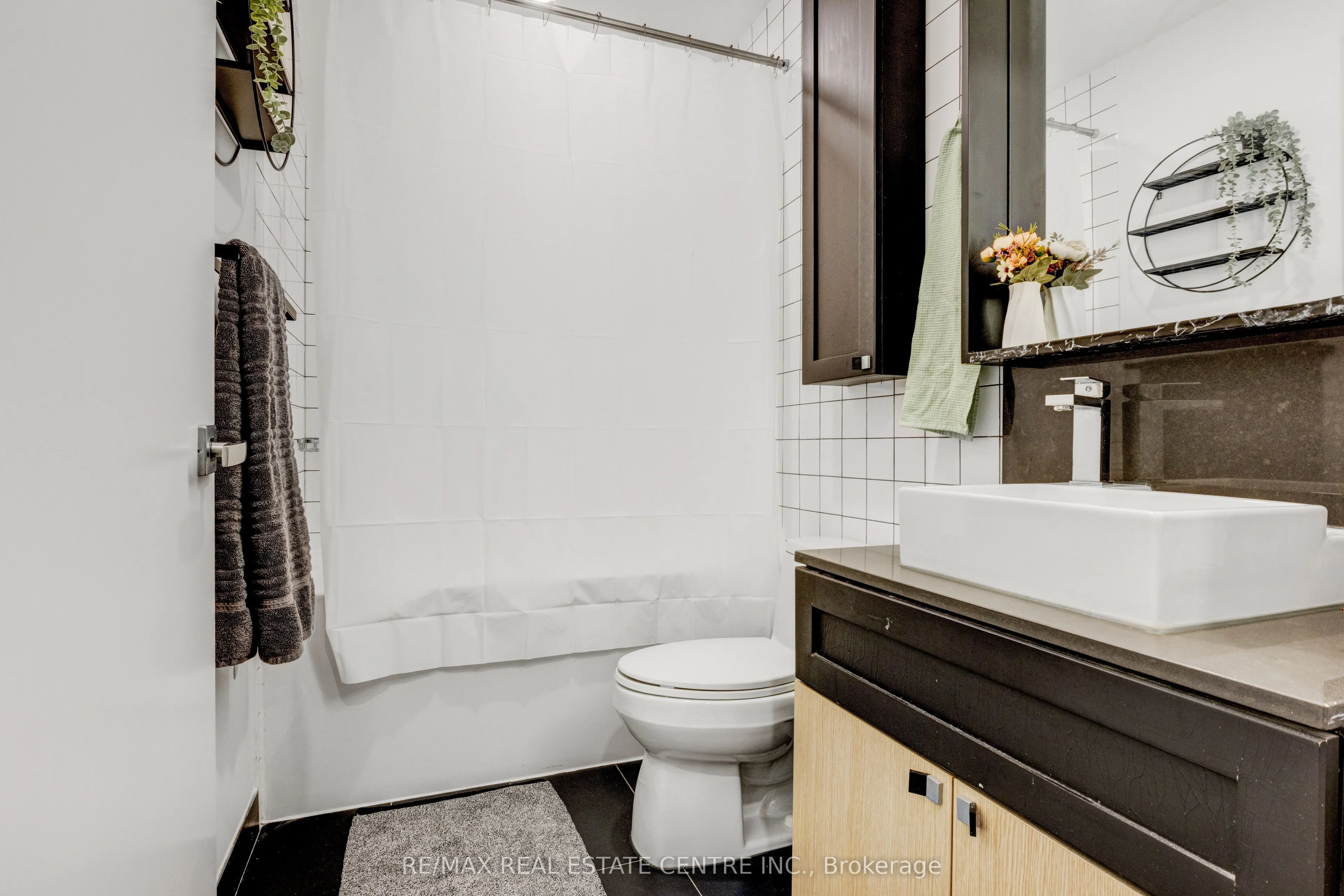 783 Bathurst Street #308