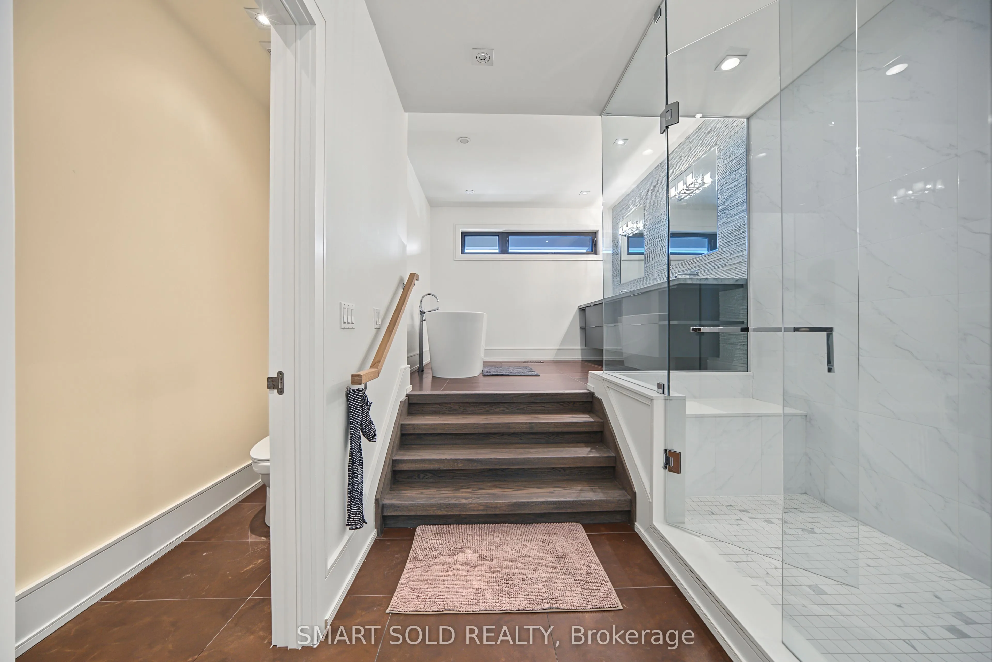 588 Conacher Drive