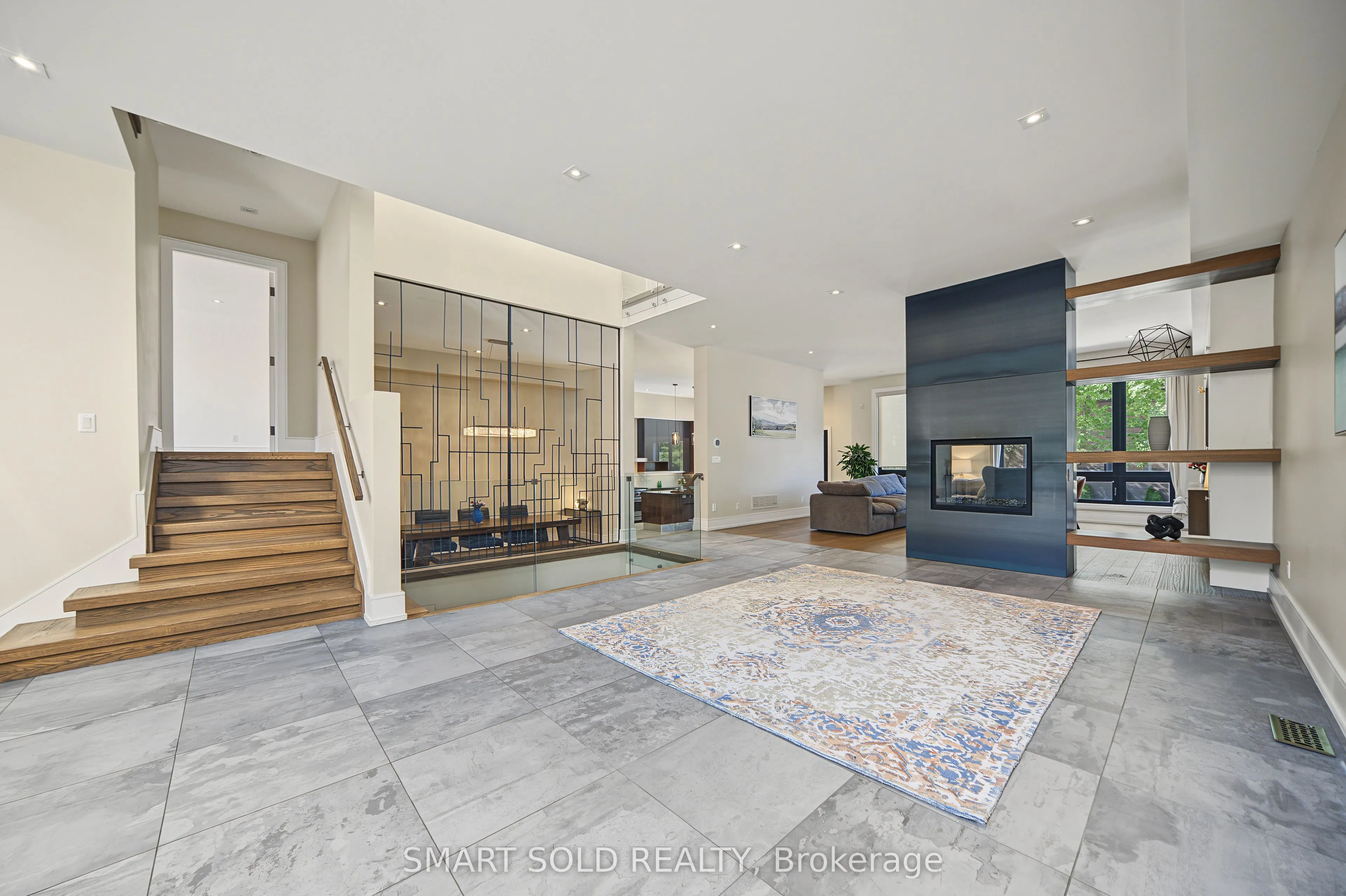 588 Conacher Drive