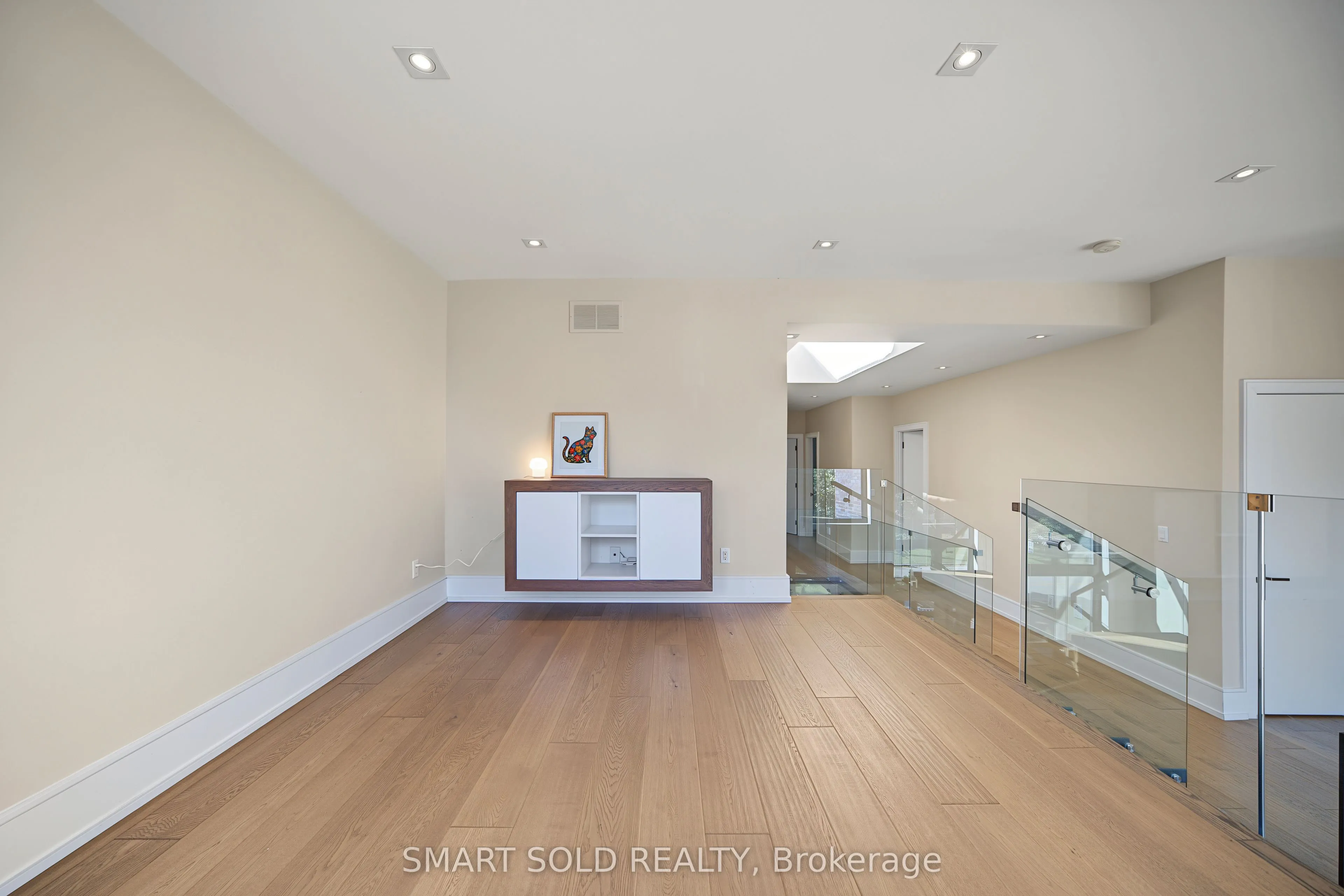 588 Conacher Drive