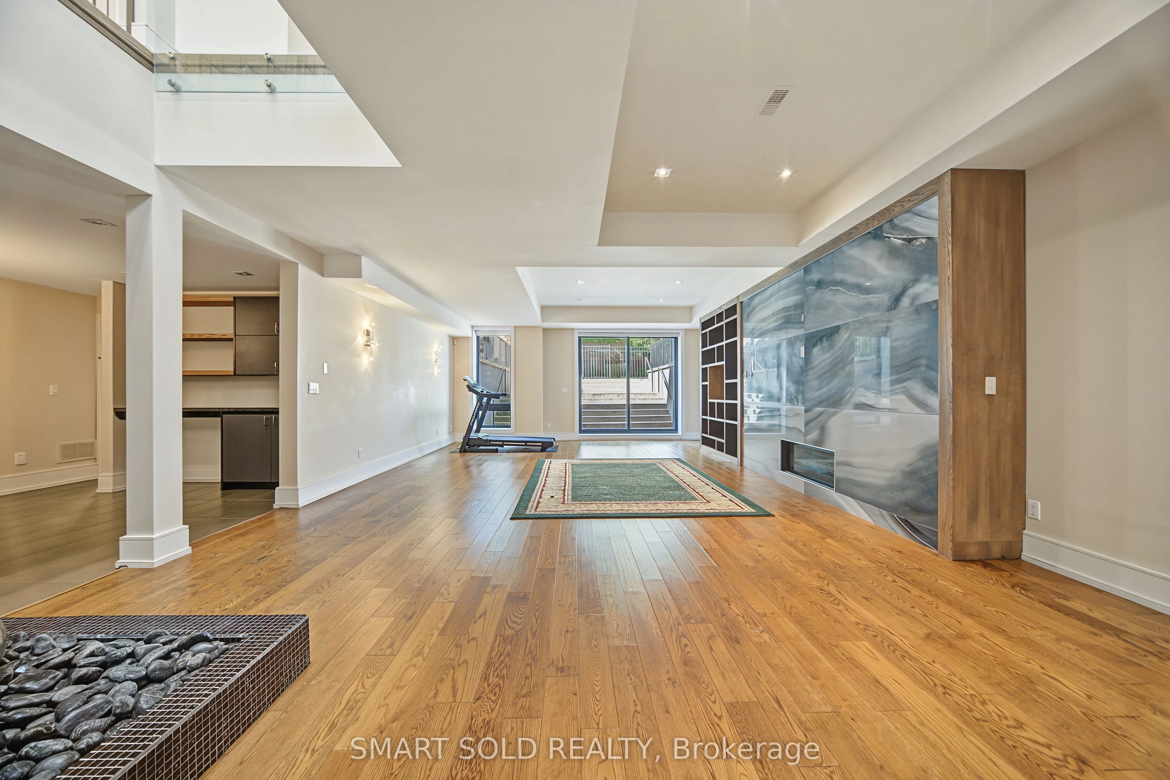 588 Conacher Drive