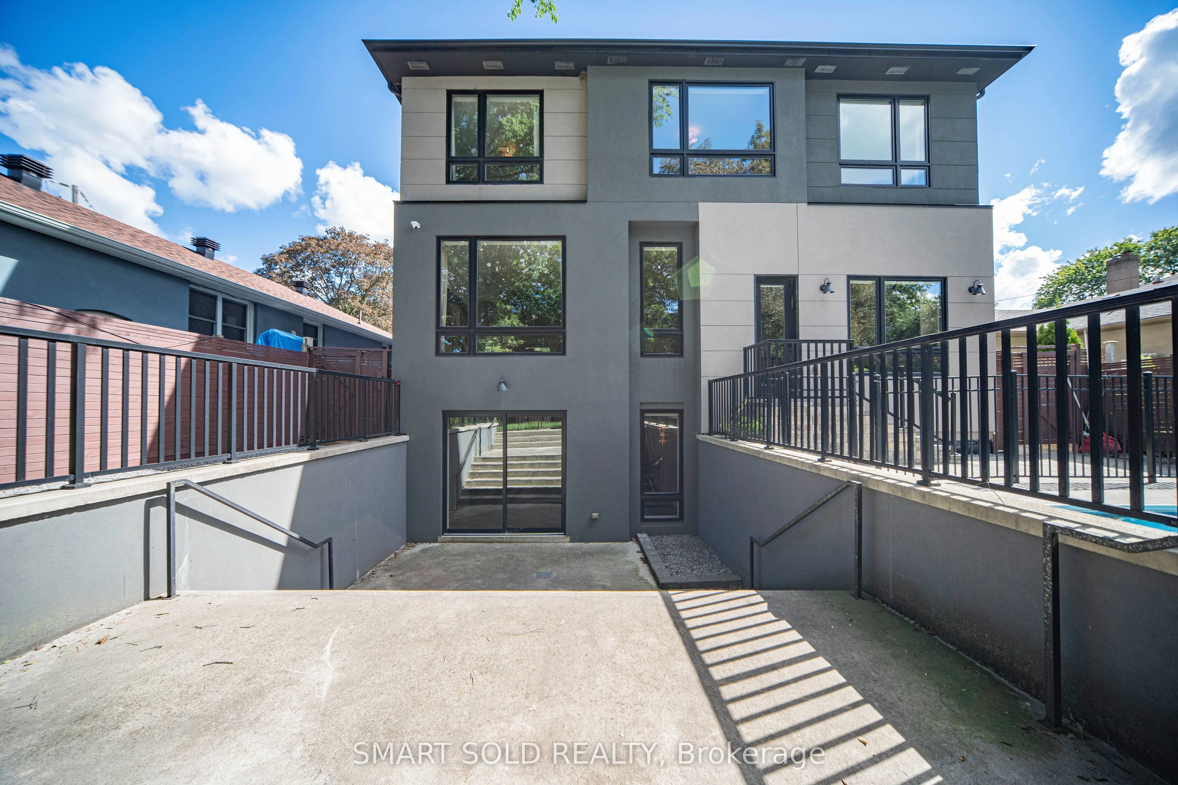 588 Conacher Drive