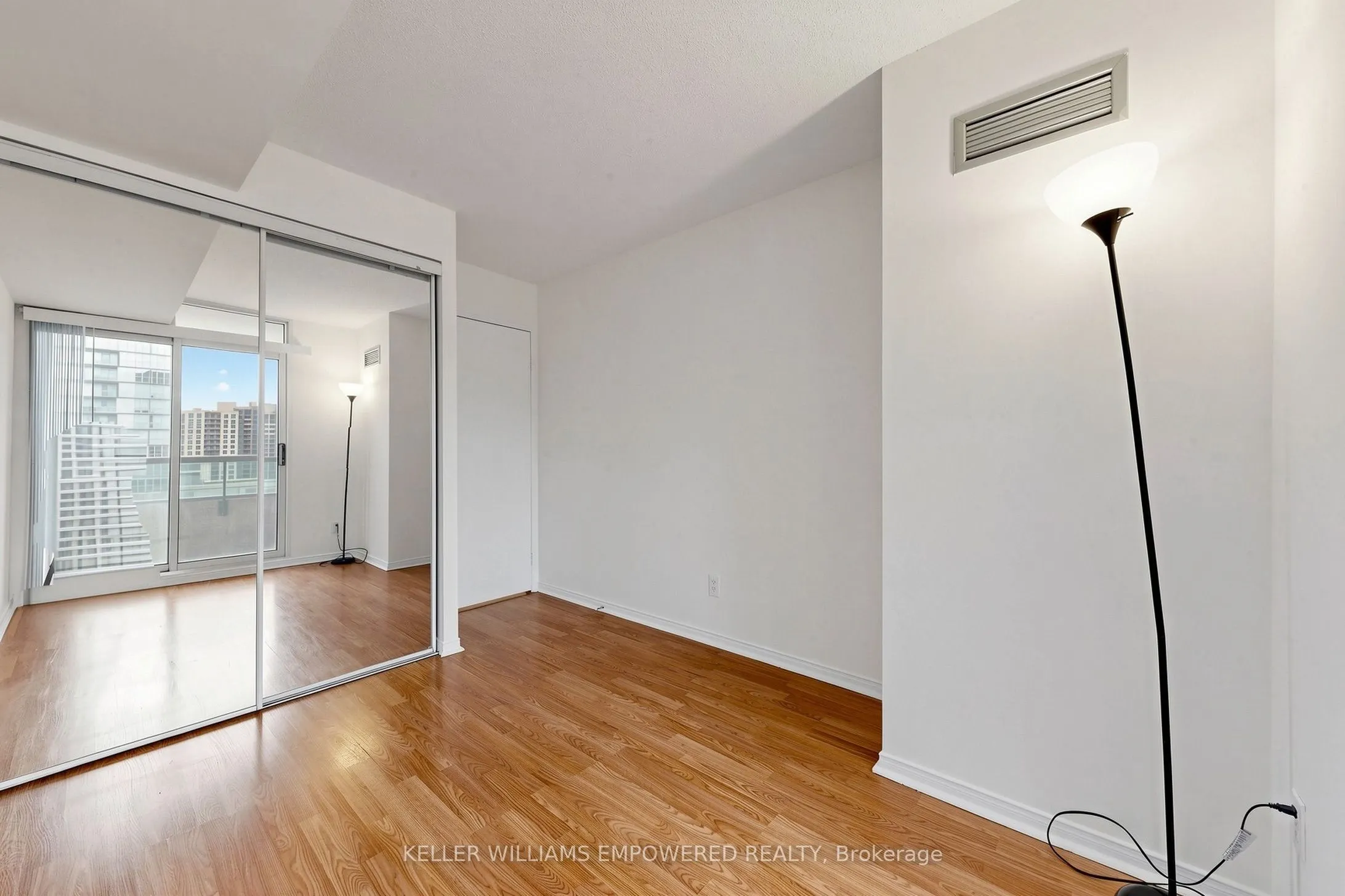 238 Doris Avenue #1511