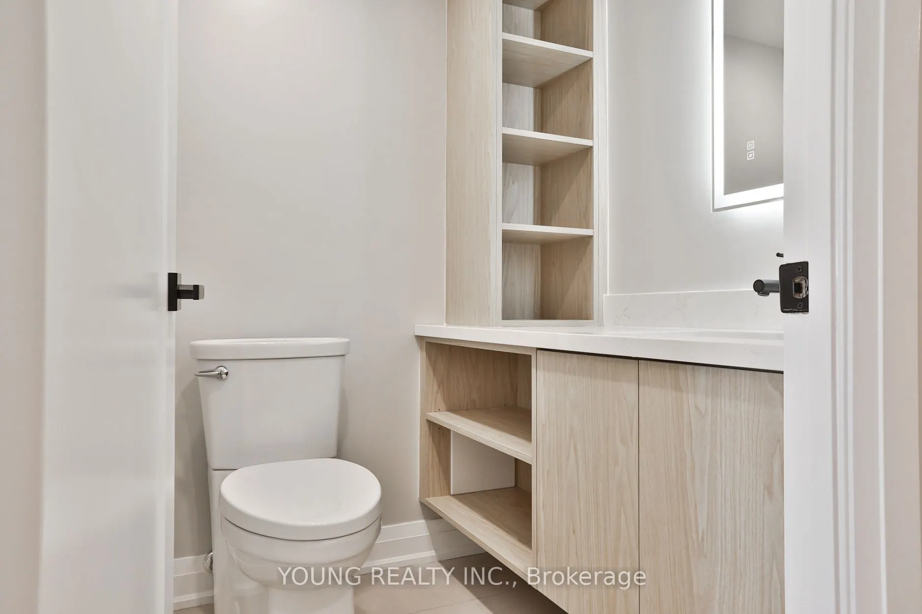 65 Skymark Drive #1406