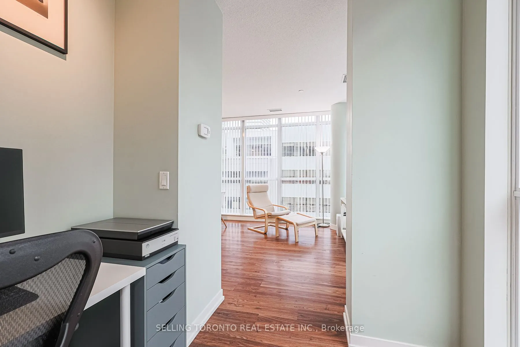 89 Dunfield Avenue #603