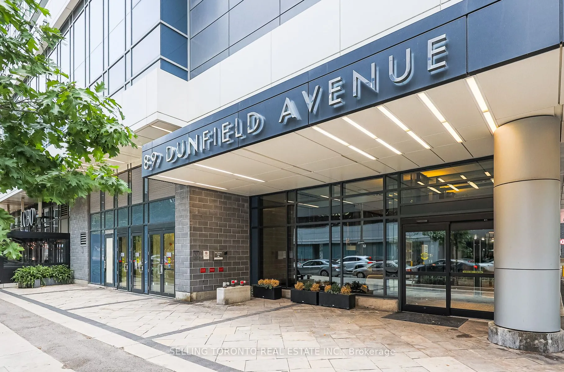 89 Dunfield Avenue #603