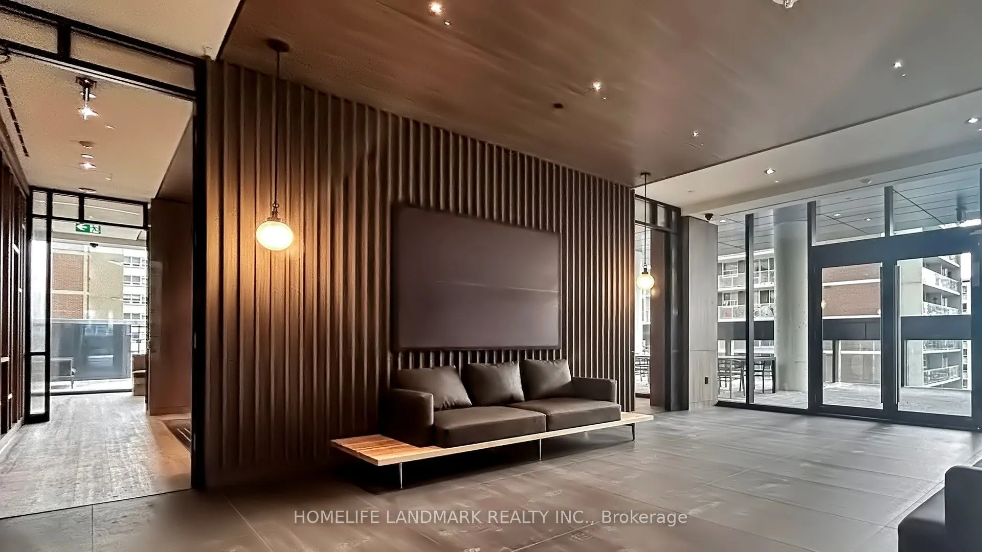 55 Charles Street E #TH05