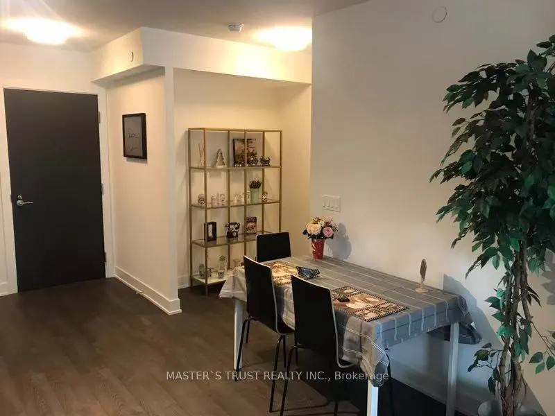 38 Cameron Street #401