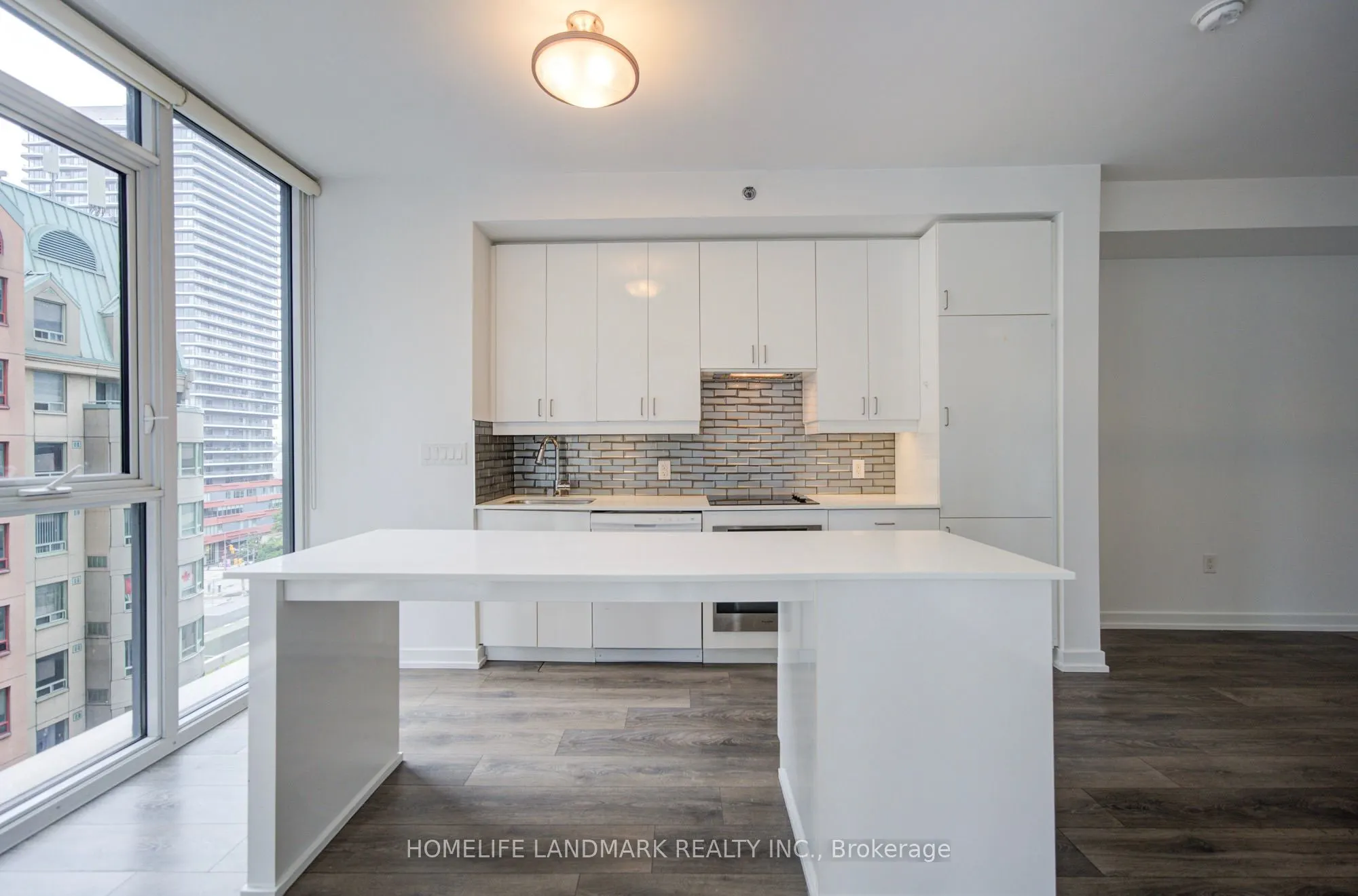 426 University Avenue #803