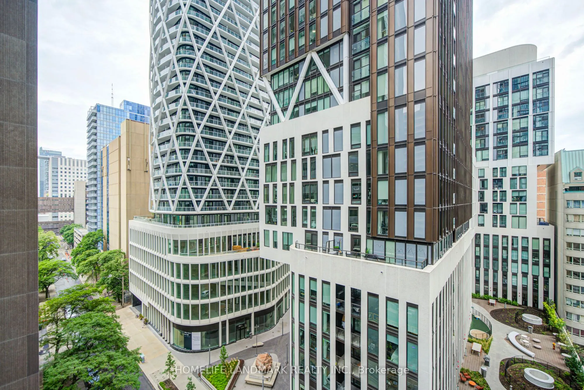 426 University Avenue #803