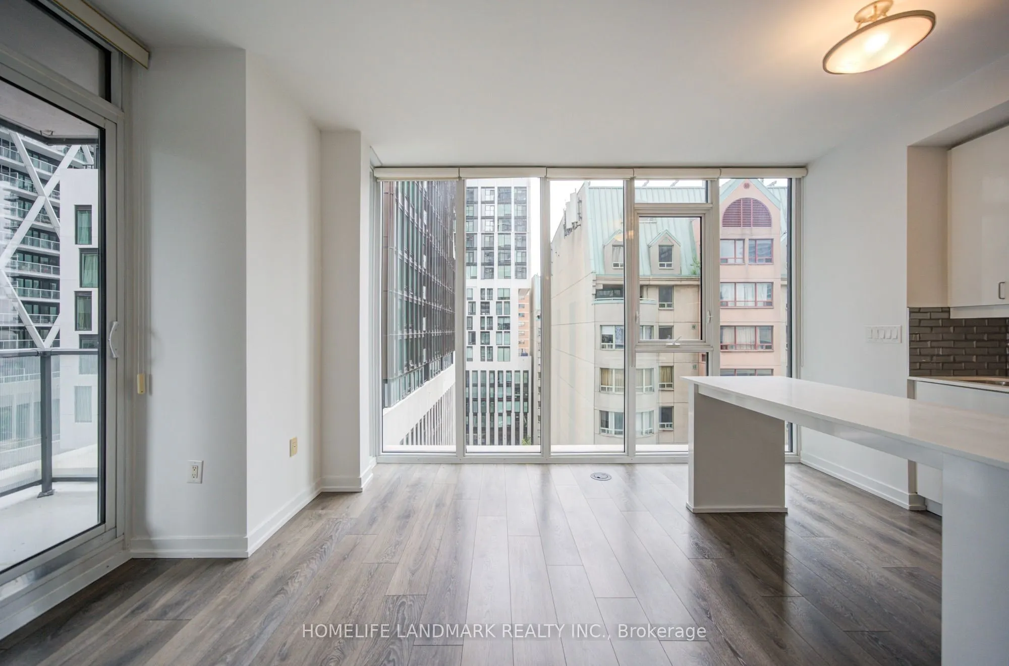 426 University Avenue #803