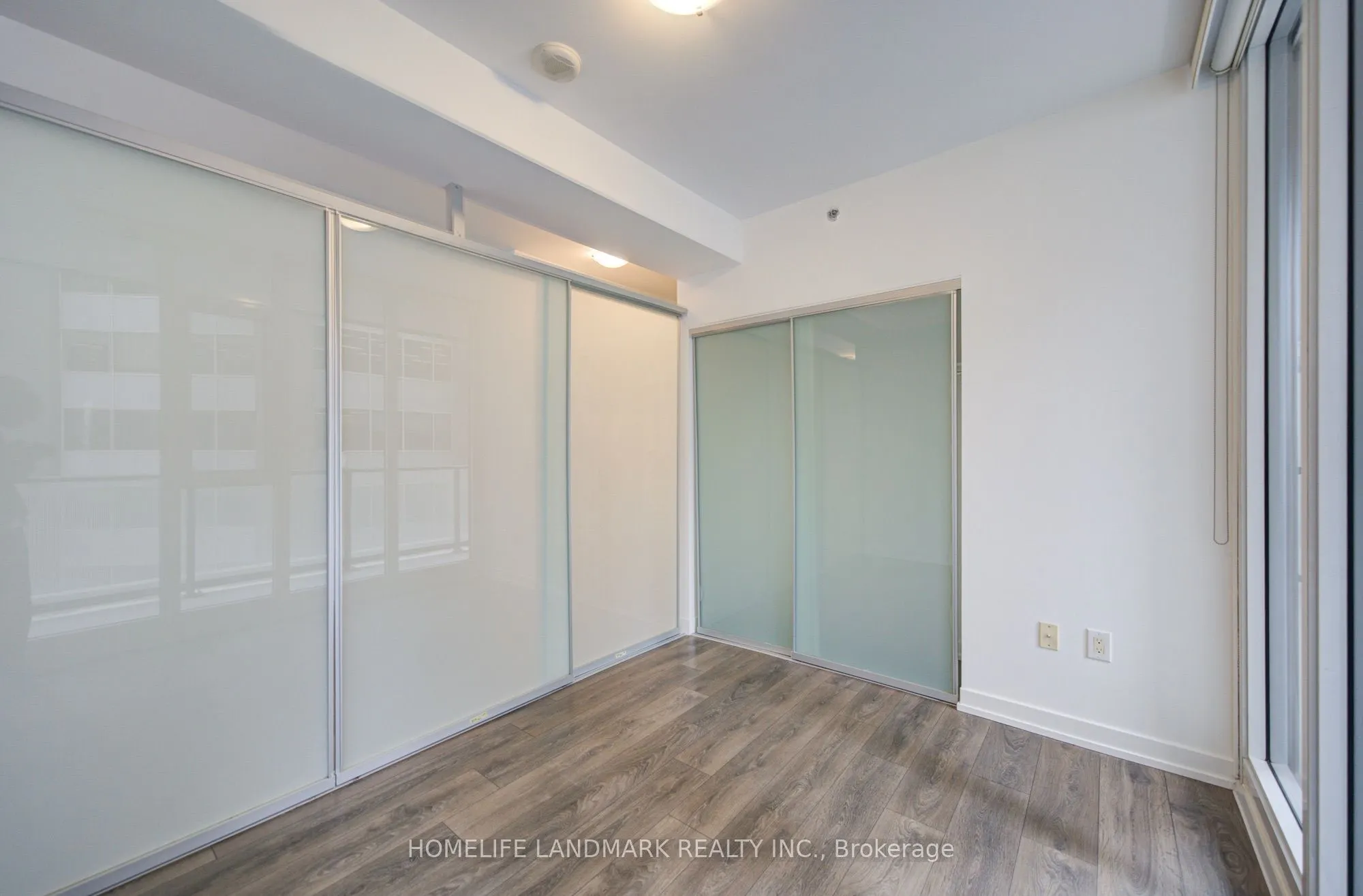 426 University Avenue #803