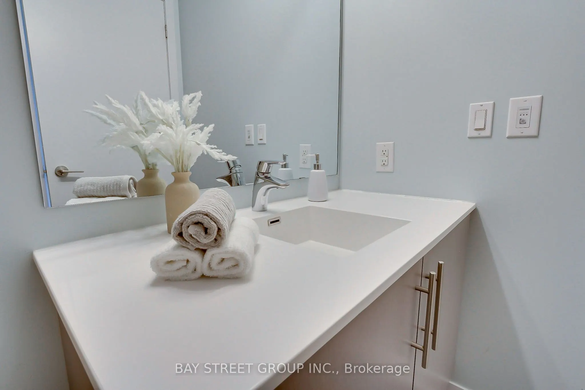 60 Berwick Avenue #1212