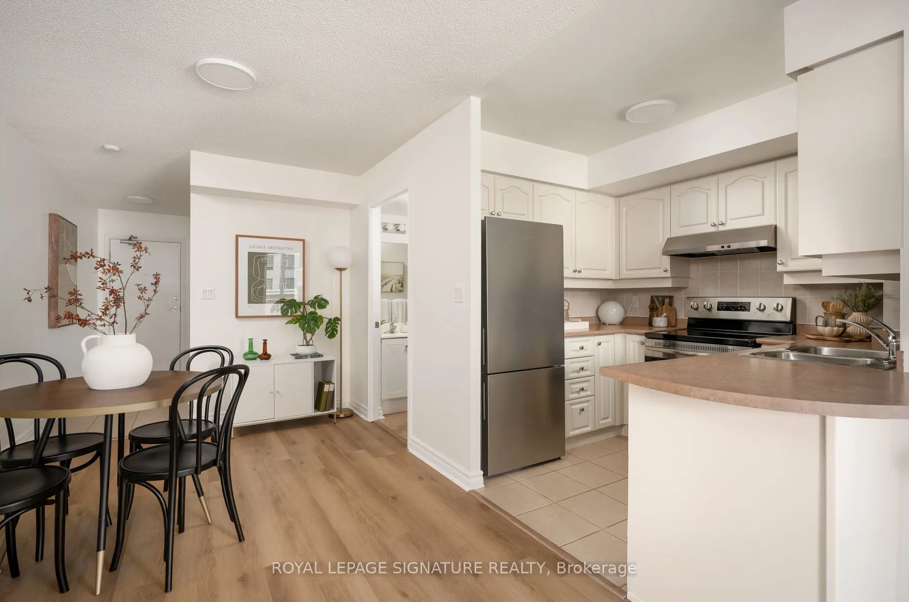 2 Rean Drive #306