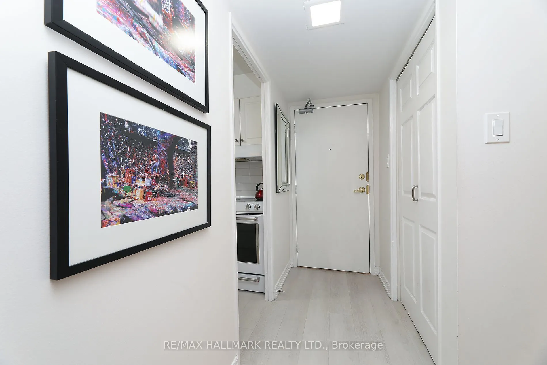 20 Fashion Roseway #415