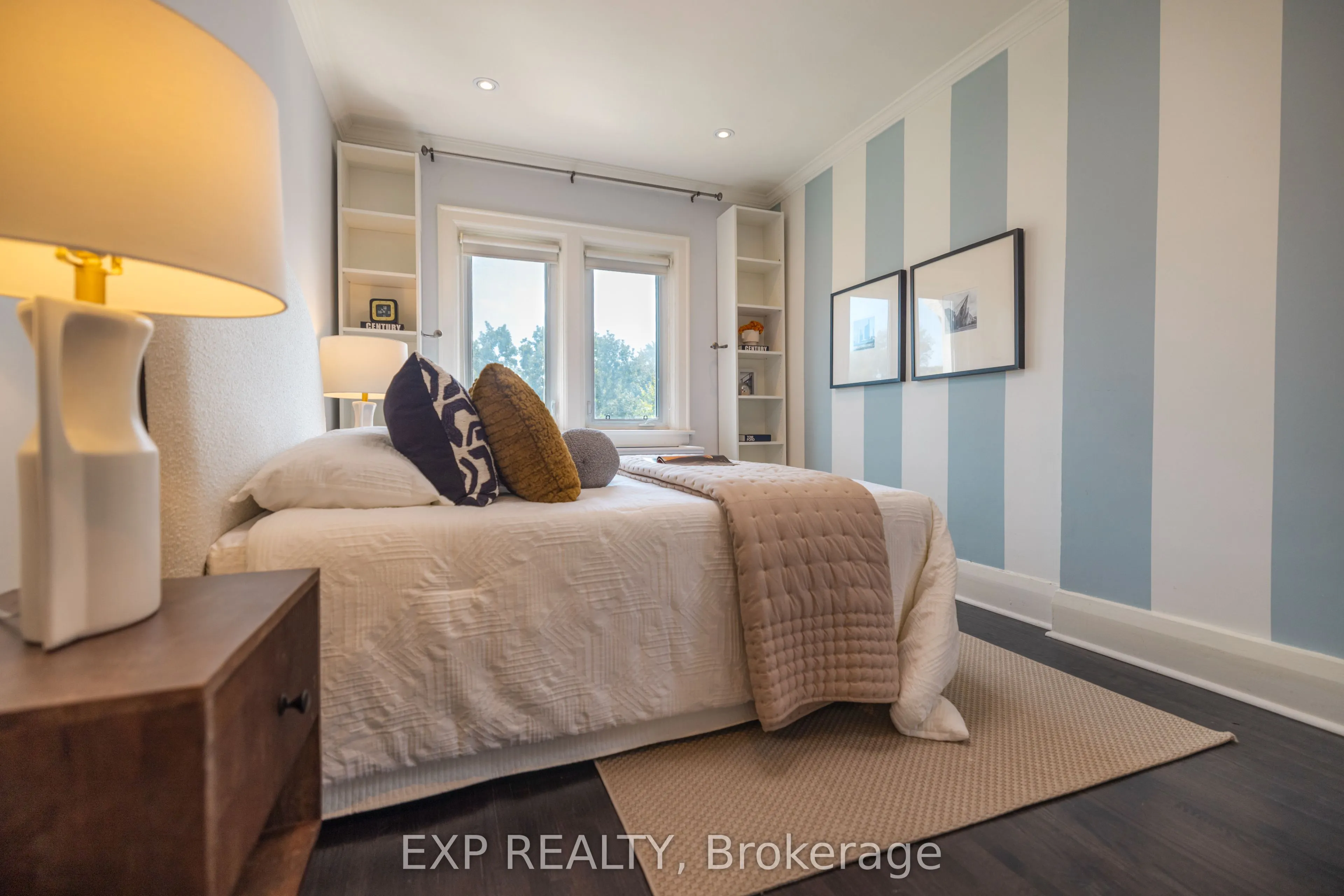 86 Willowbank Boulevard