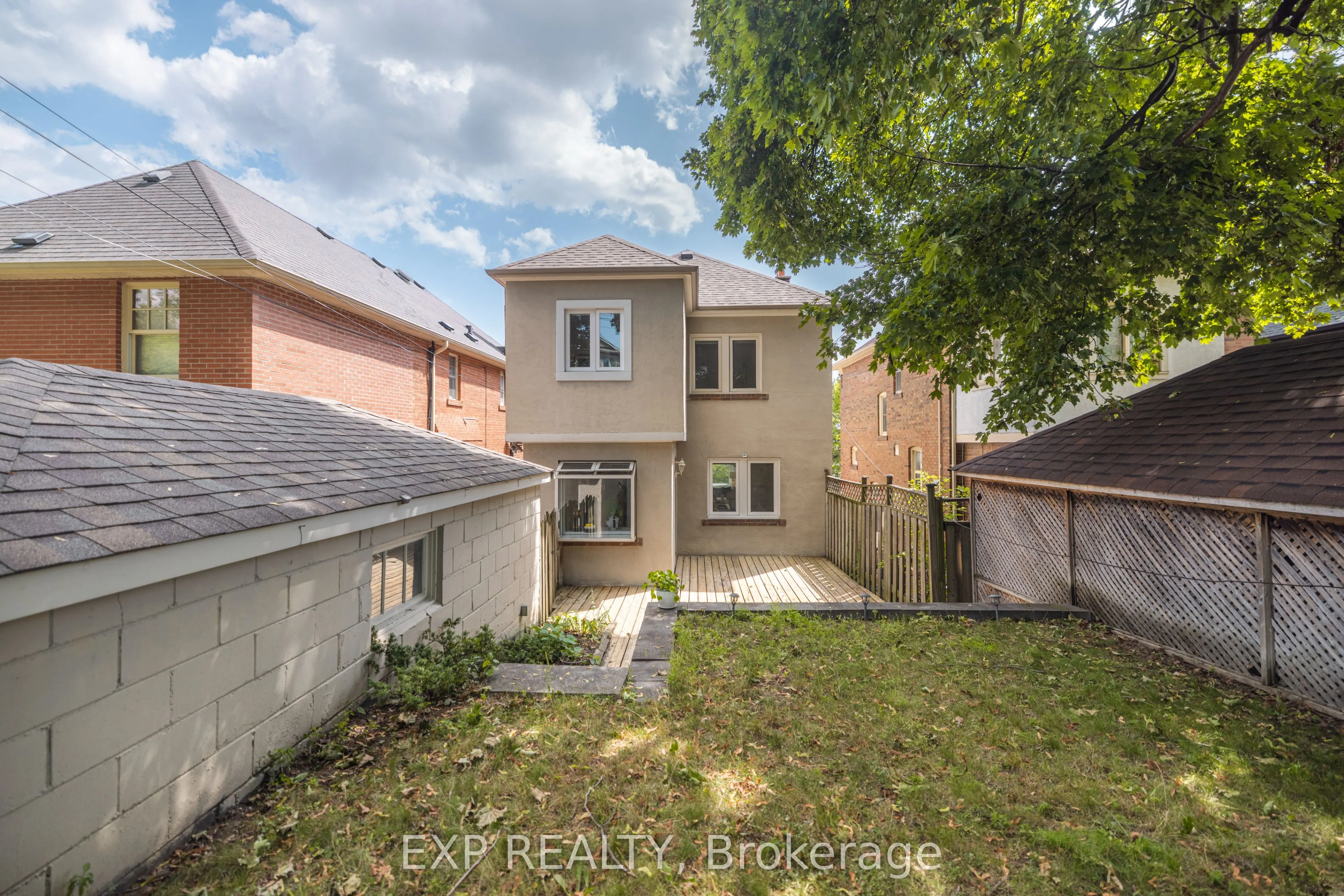 86 Willowbank Boulevard