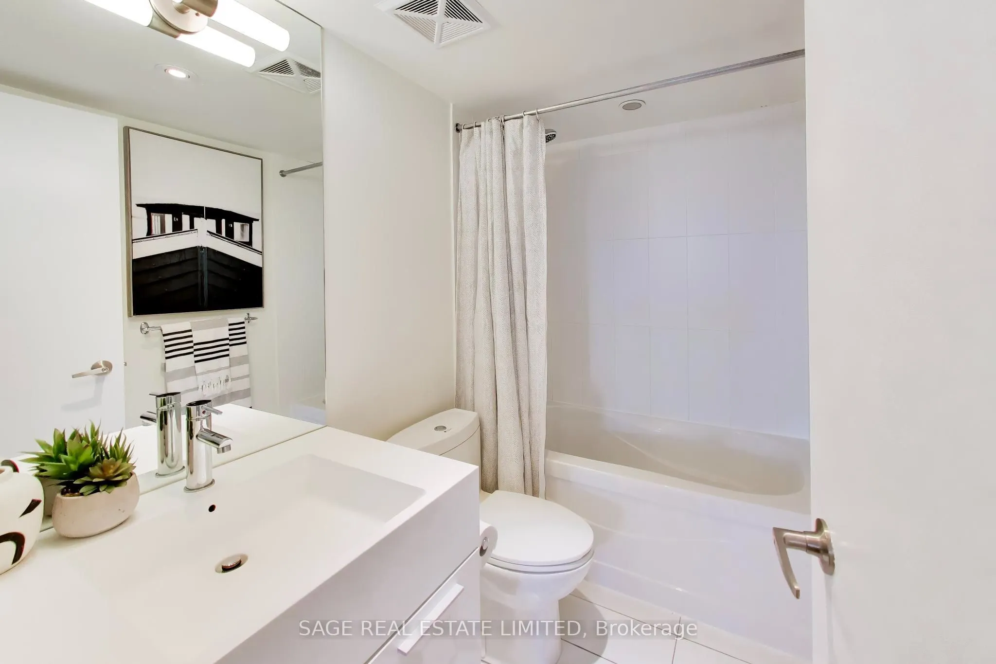 25 Capreol Court #2205