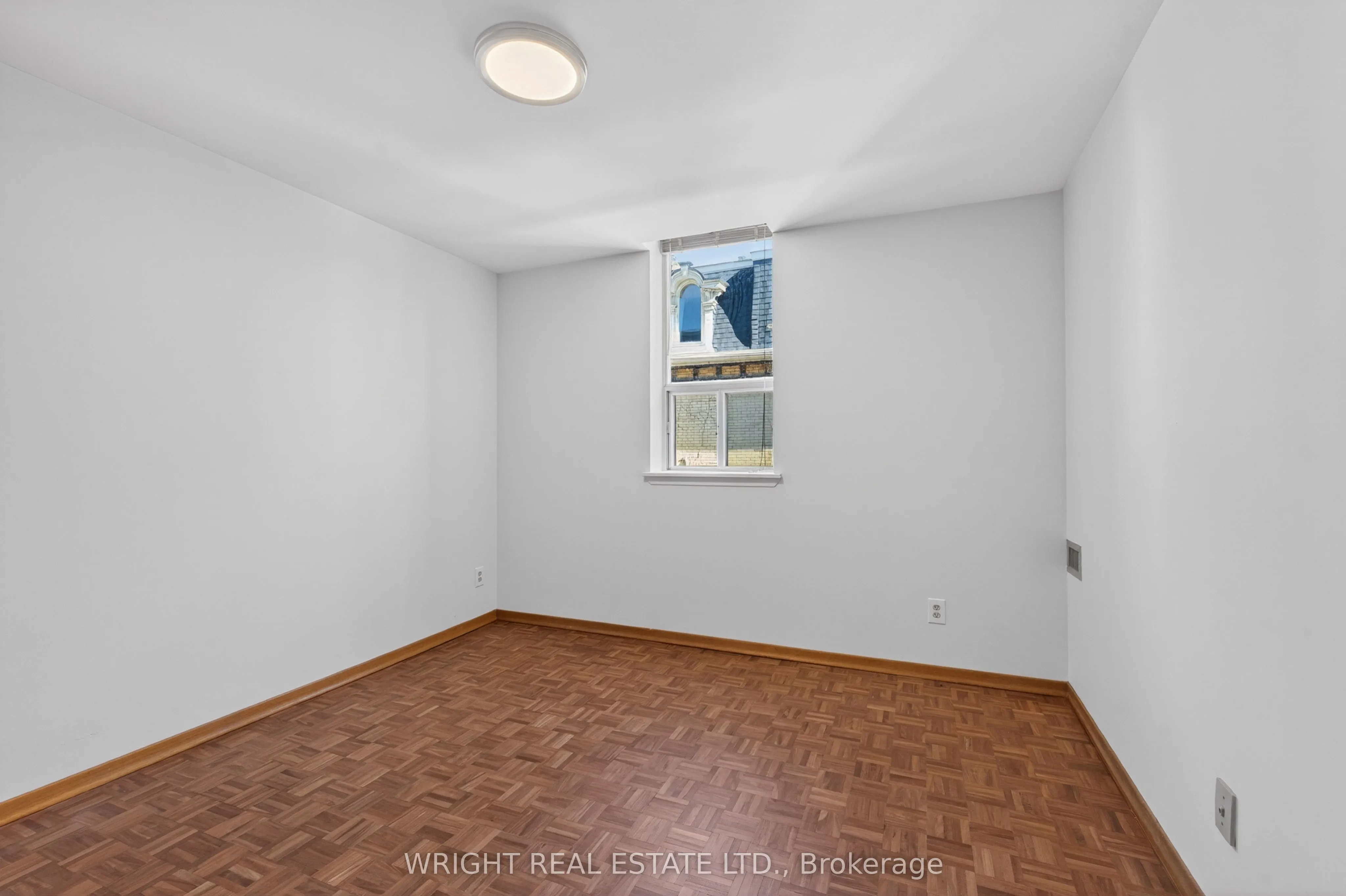 150 Beverley Street #8