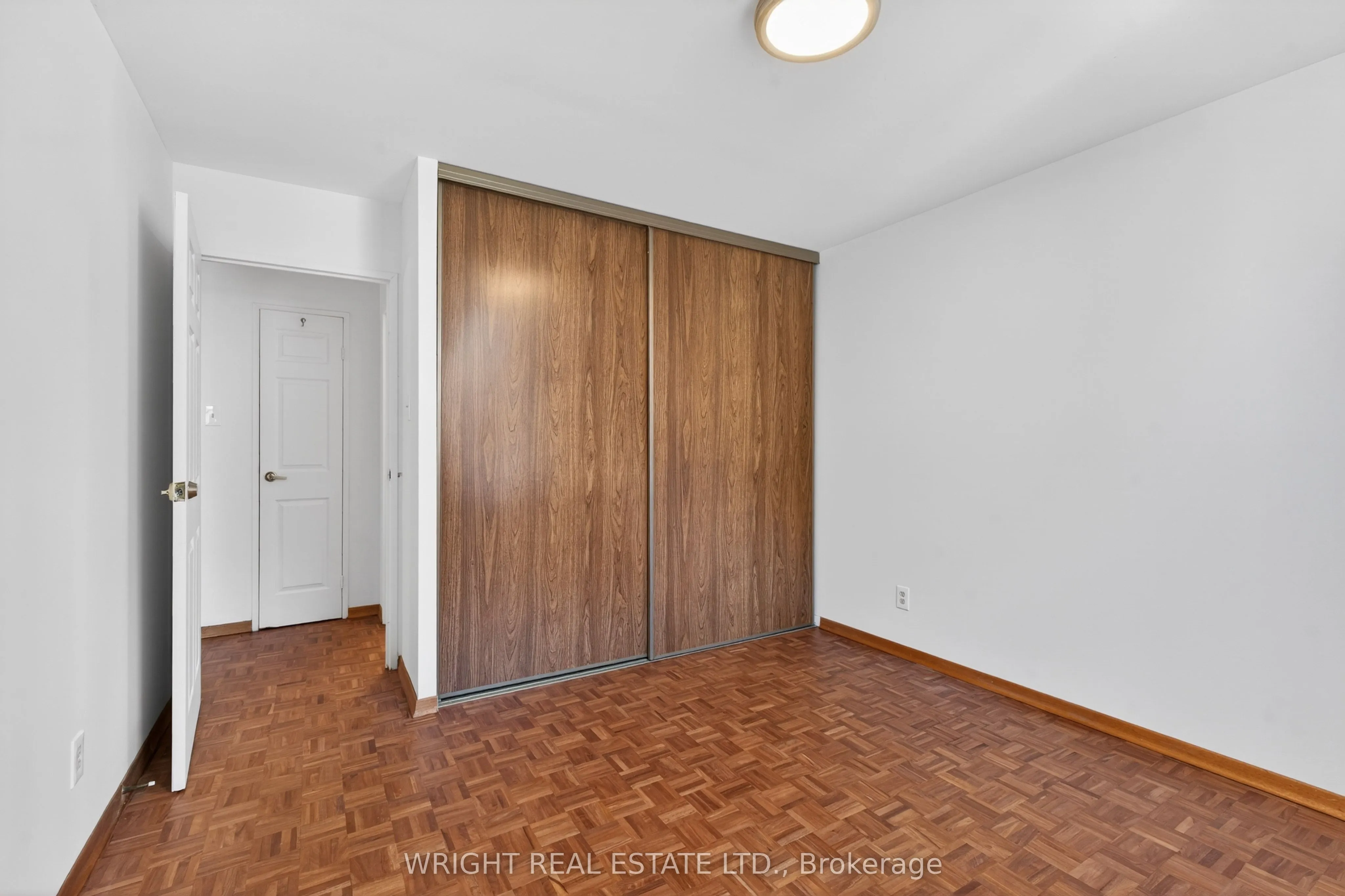 150 Beverley Street #8