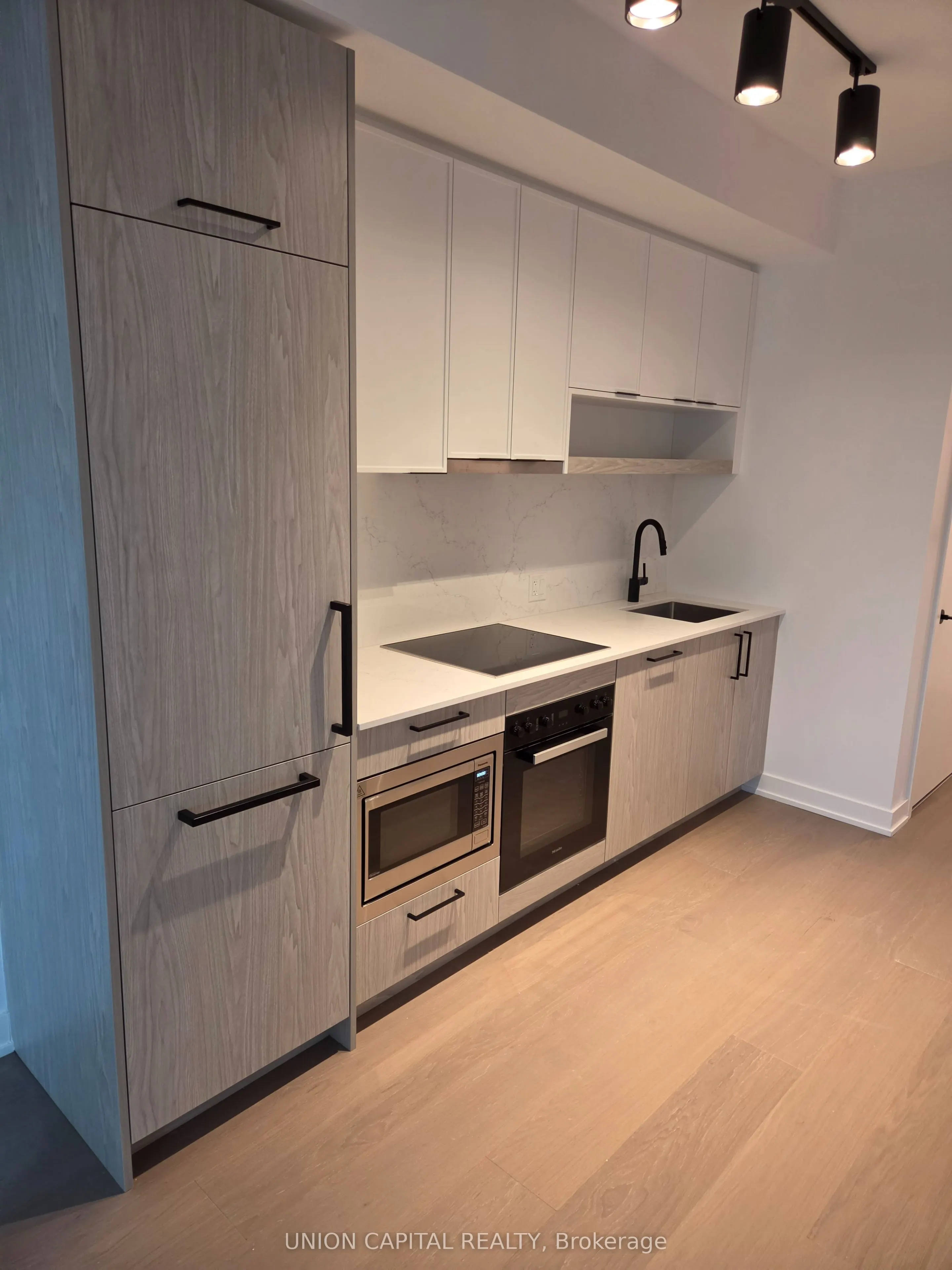 91 Montclair Avenue #1901