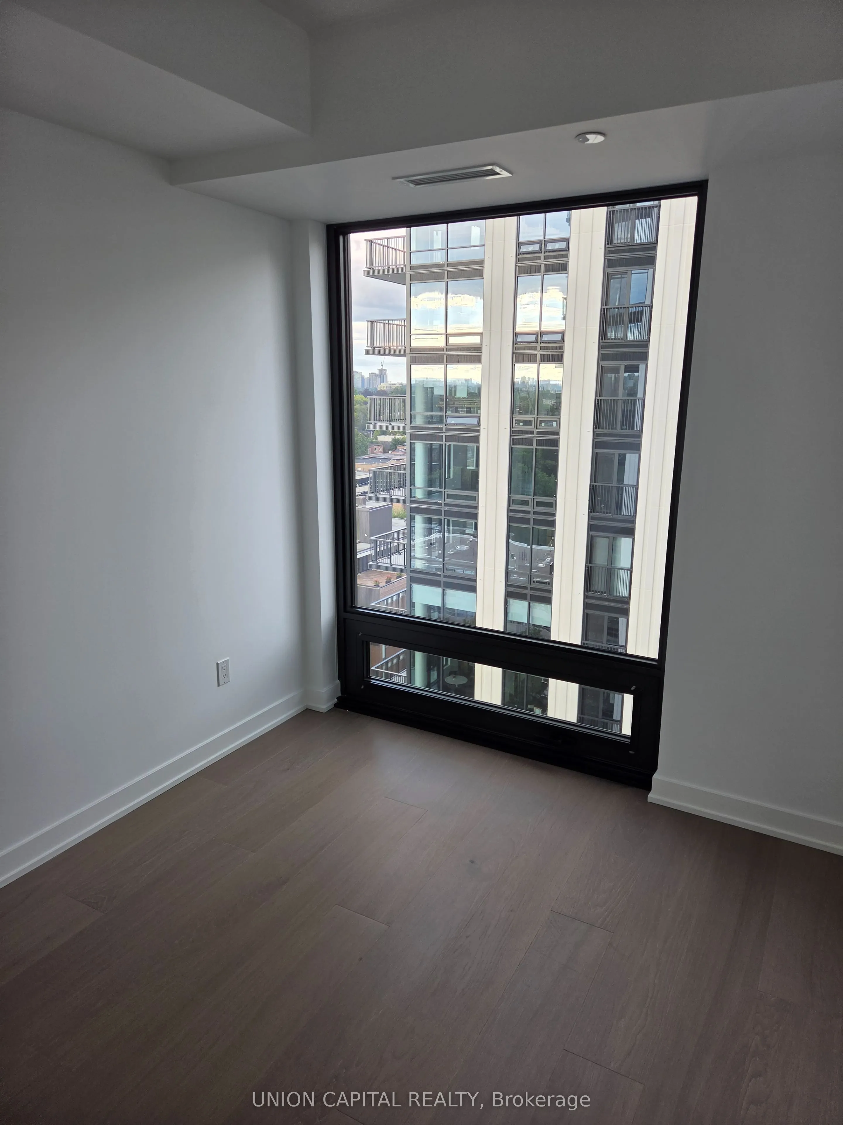 91 Montclair Avenue #1901