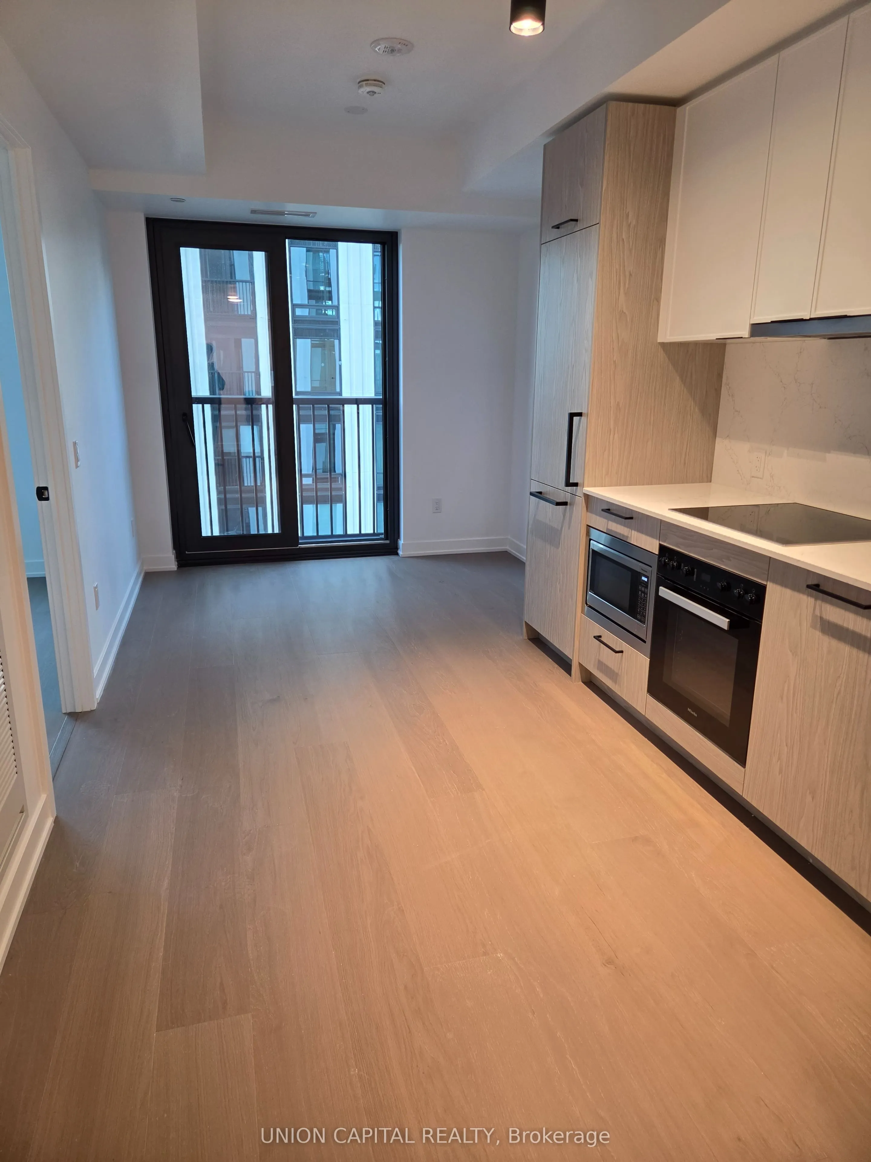 91 Montclair Avenue #1901