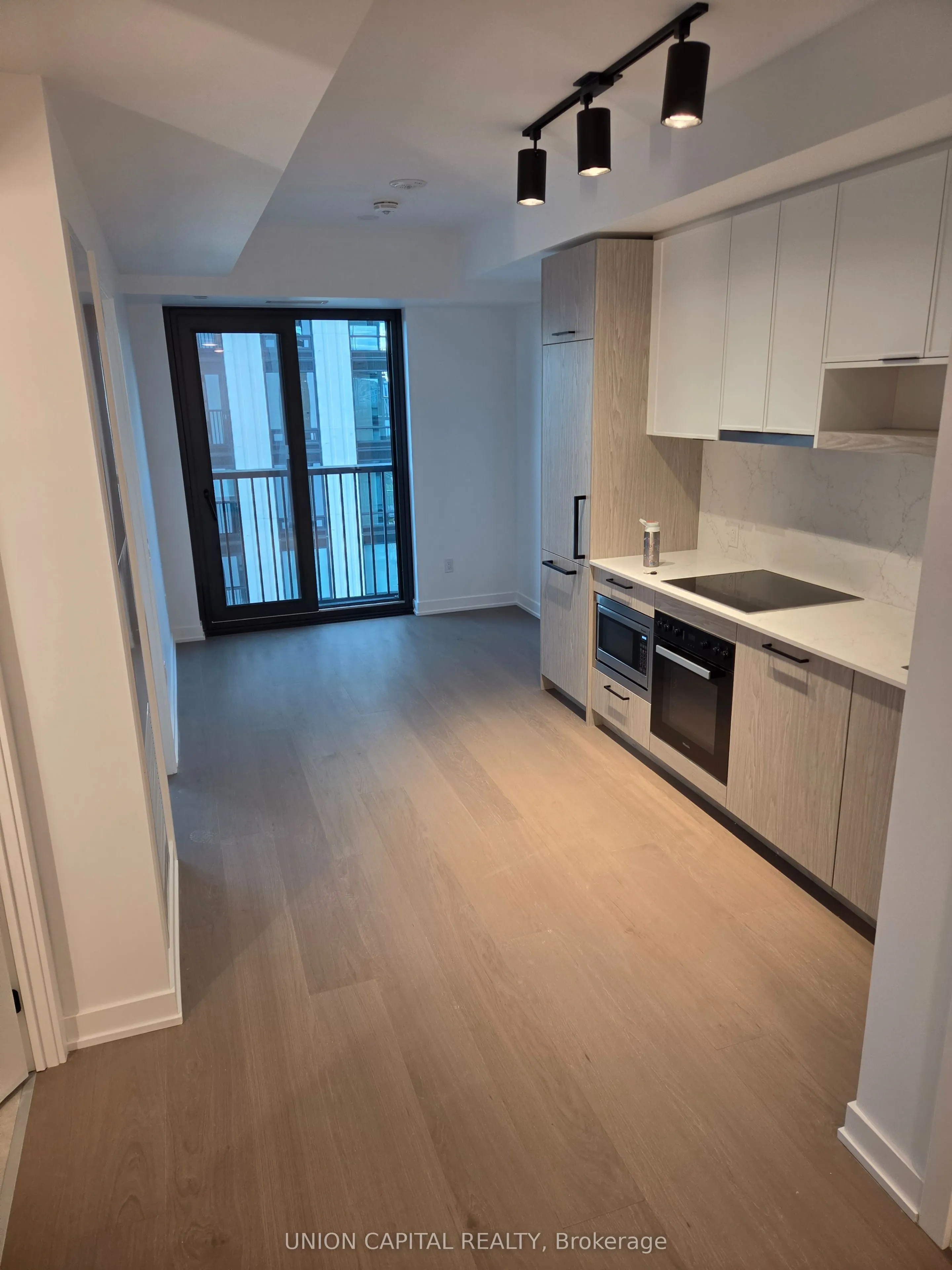 91 Montclair Avenue #1901