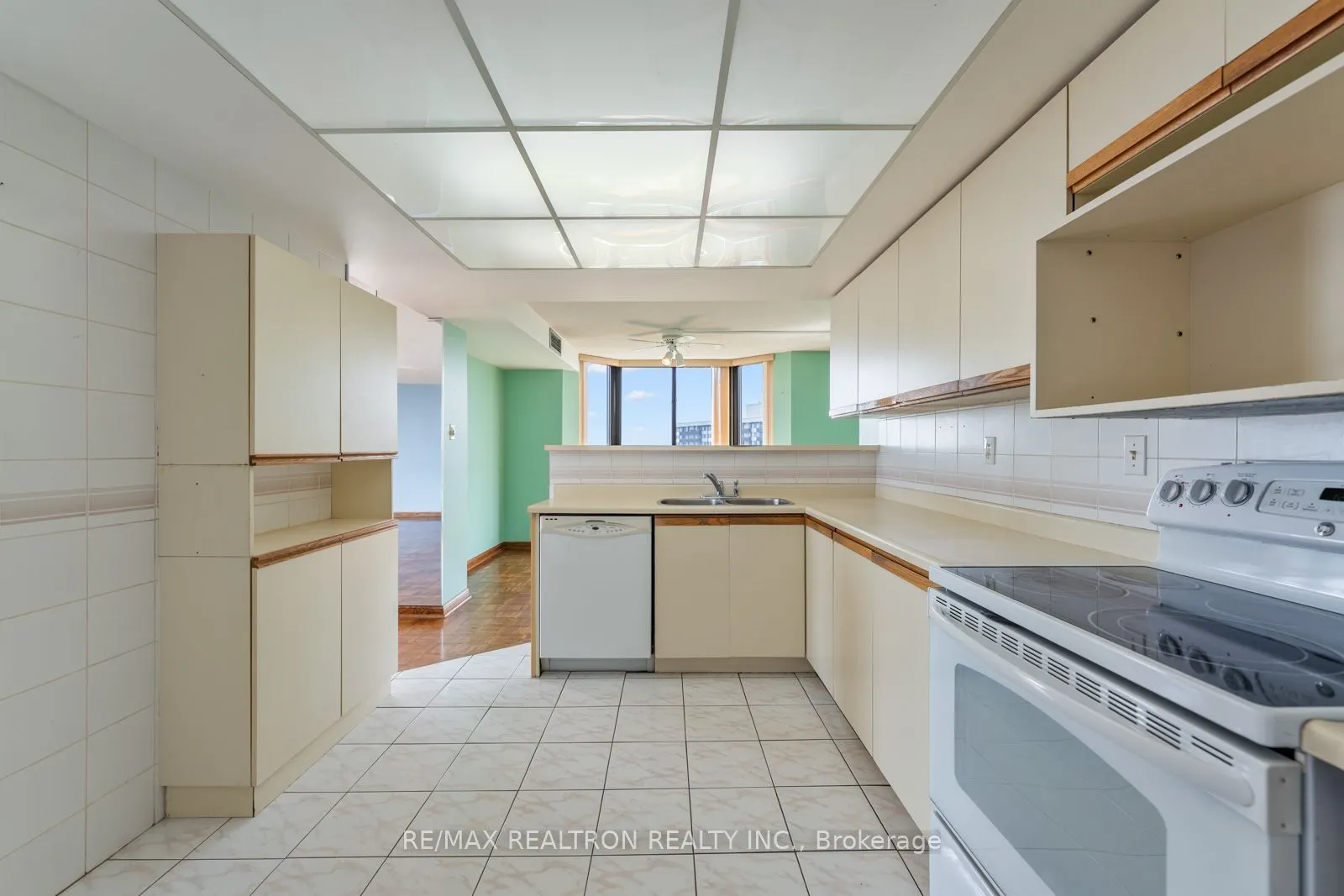131 Torresdale Avenue ##1402