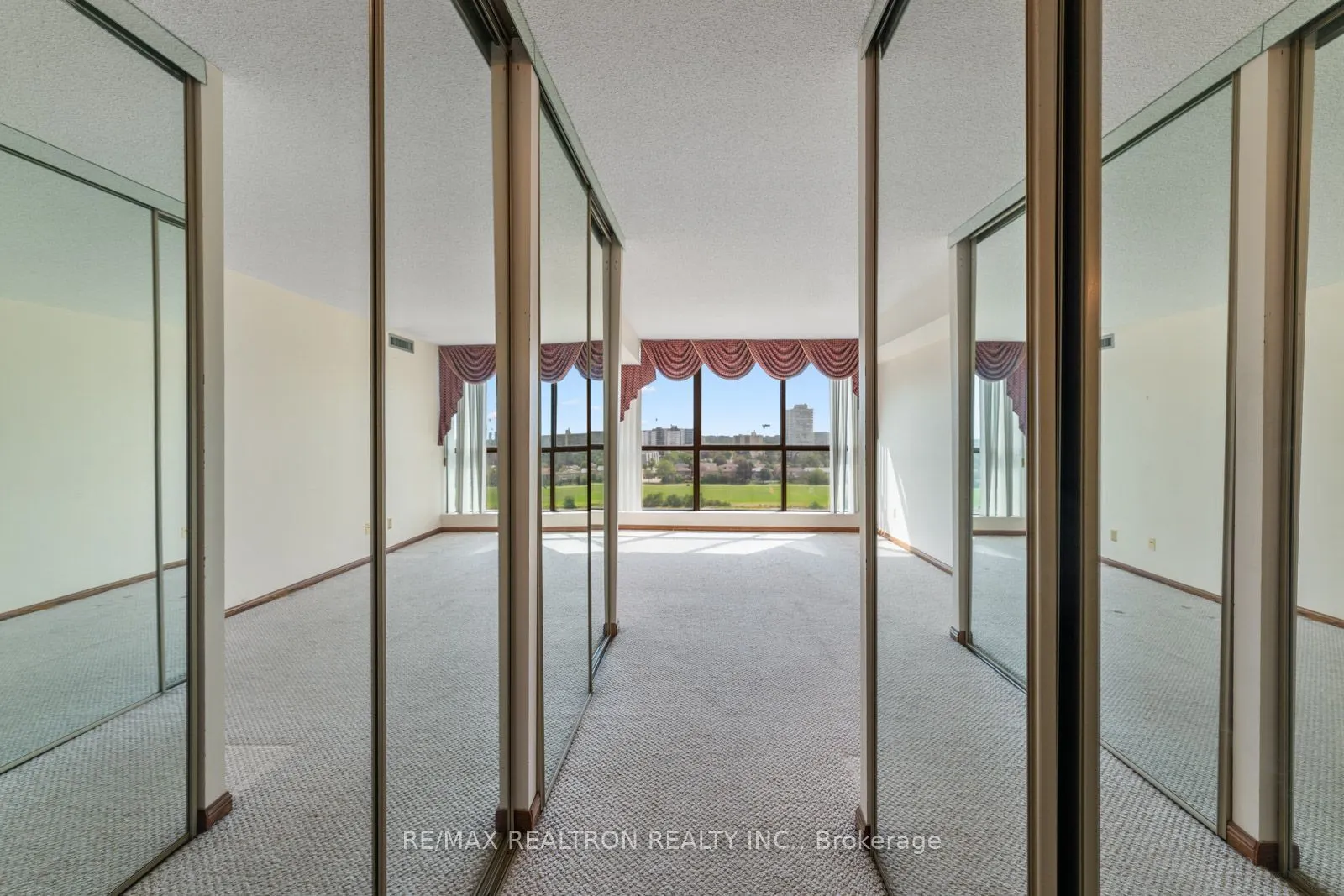 131 Torresdale Avenue ##1402