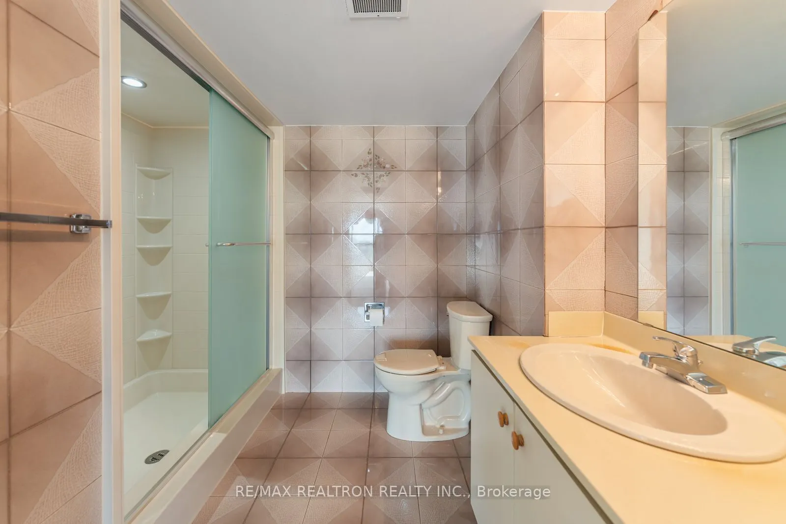 131 Torresdale Avenue ##1402