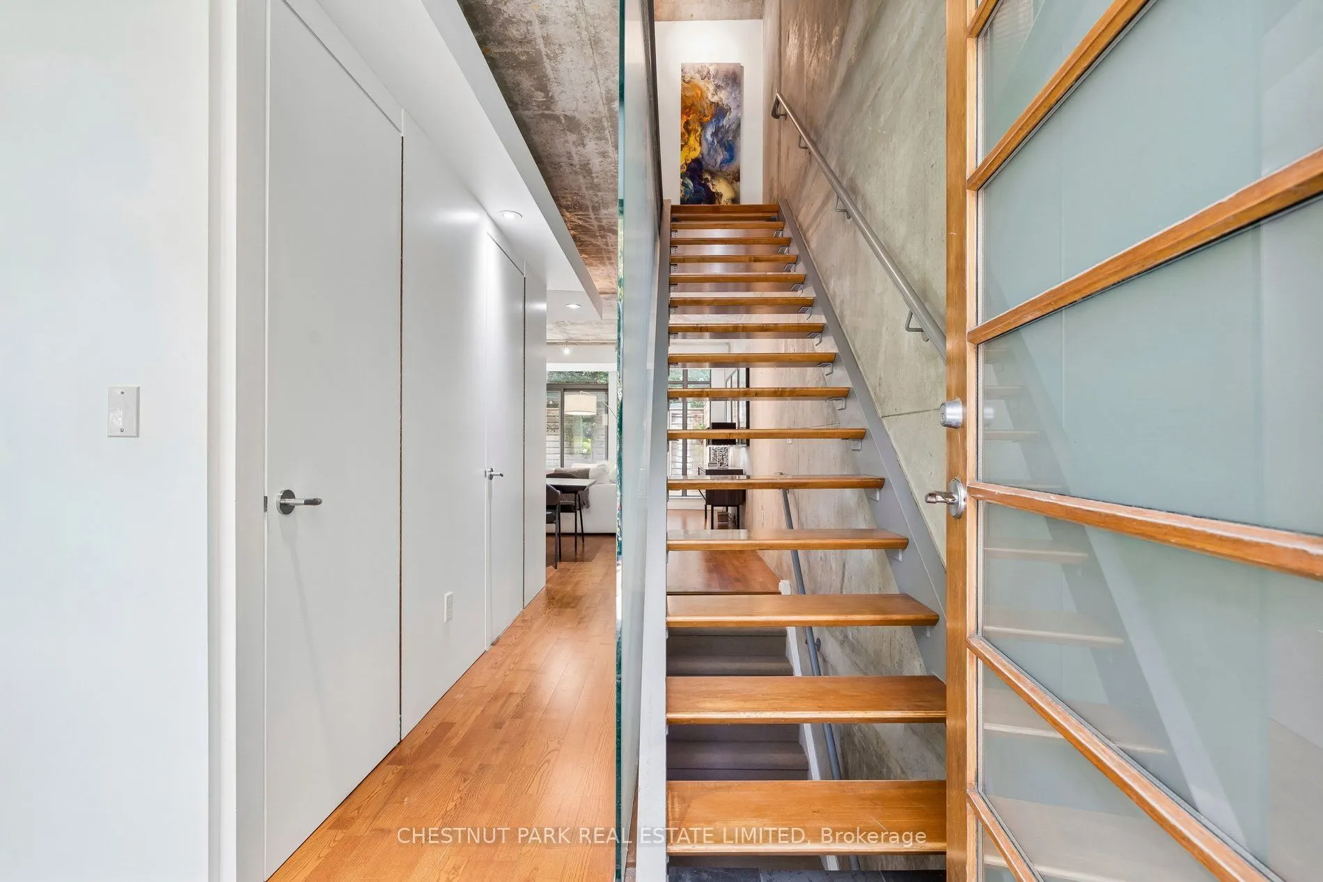 271 Mutual Street #6