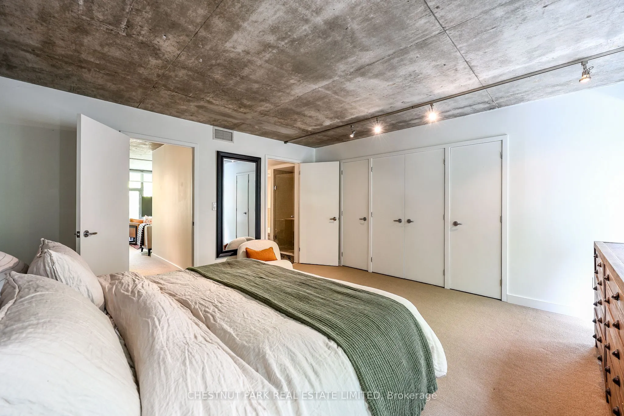 271 Mutual Street #6