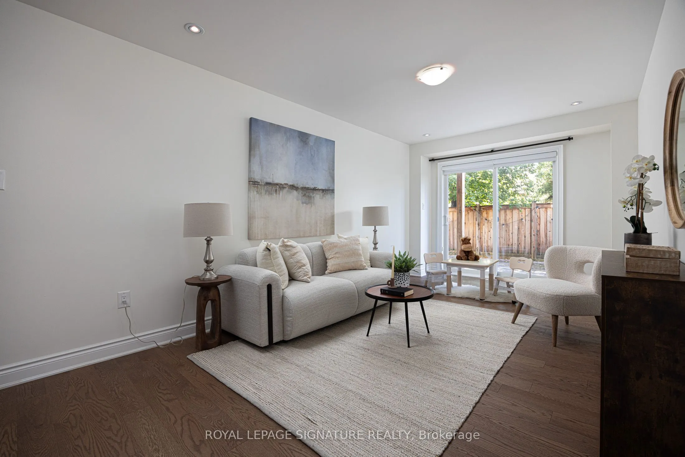 19 Hollyhock Court