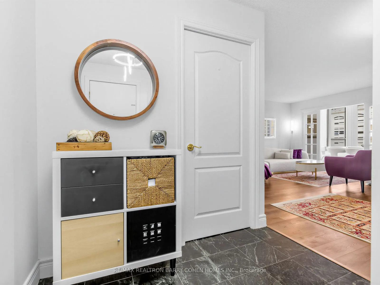5418 Yonge Street #812