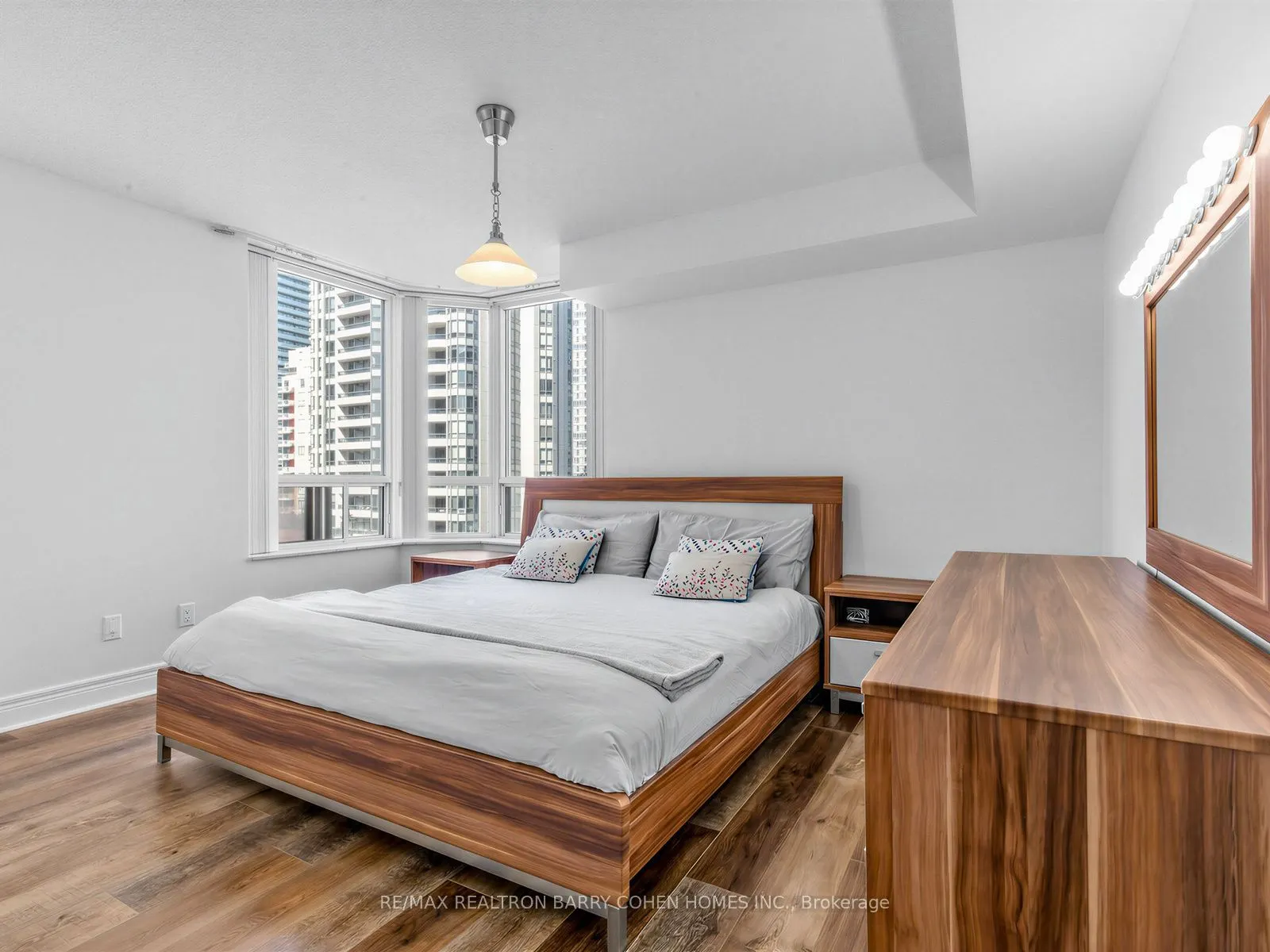 5418 Yonge Street #812