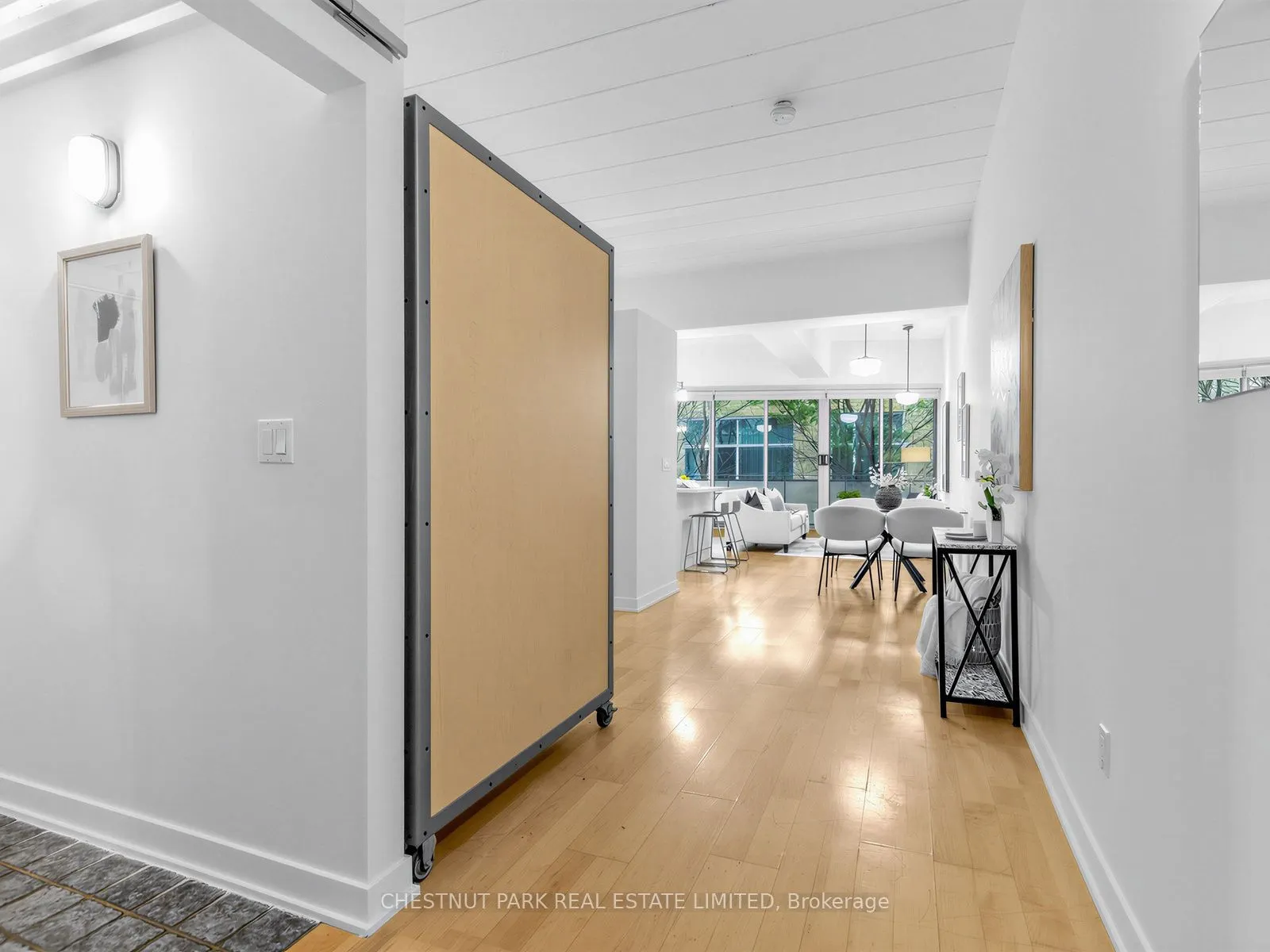 160 Baldwin Street #409