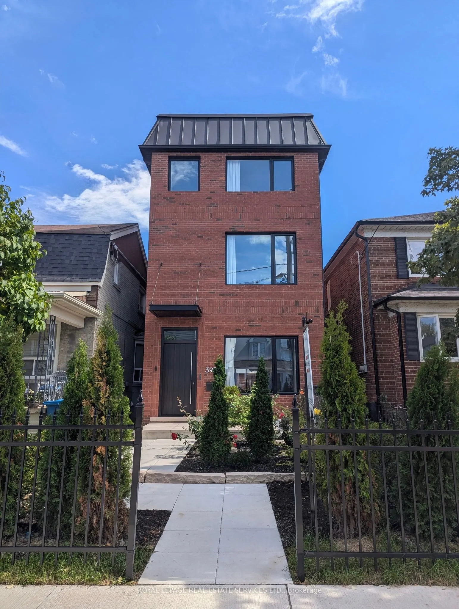 393A Arlington Avenue