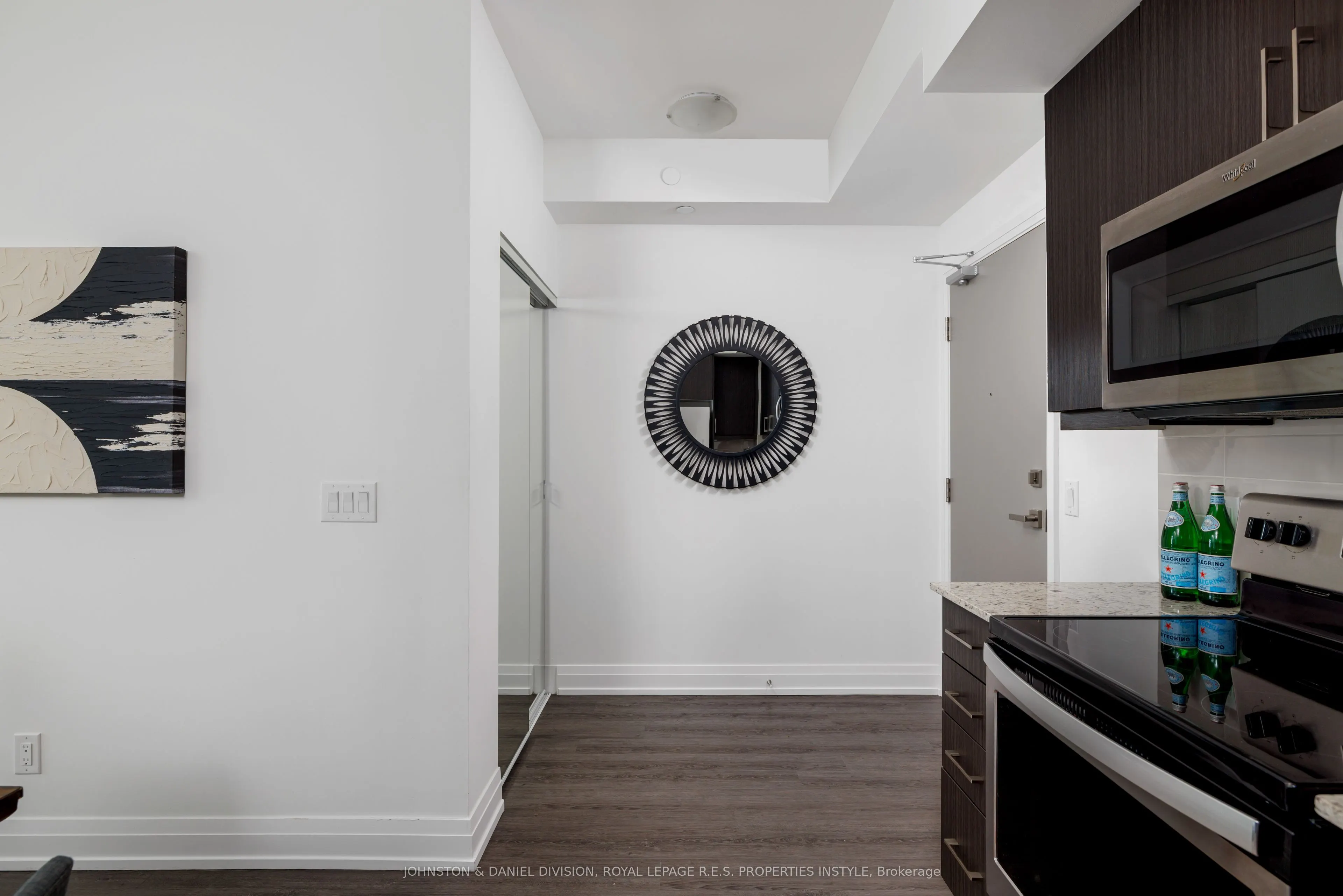 591 Sheppard Avenue E #327