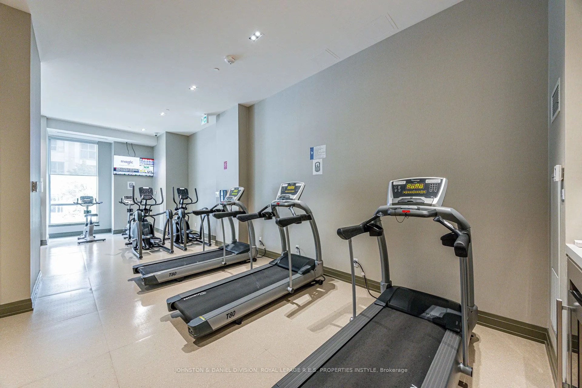 591 Sheppard Avenue E #327