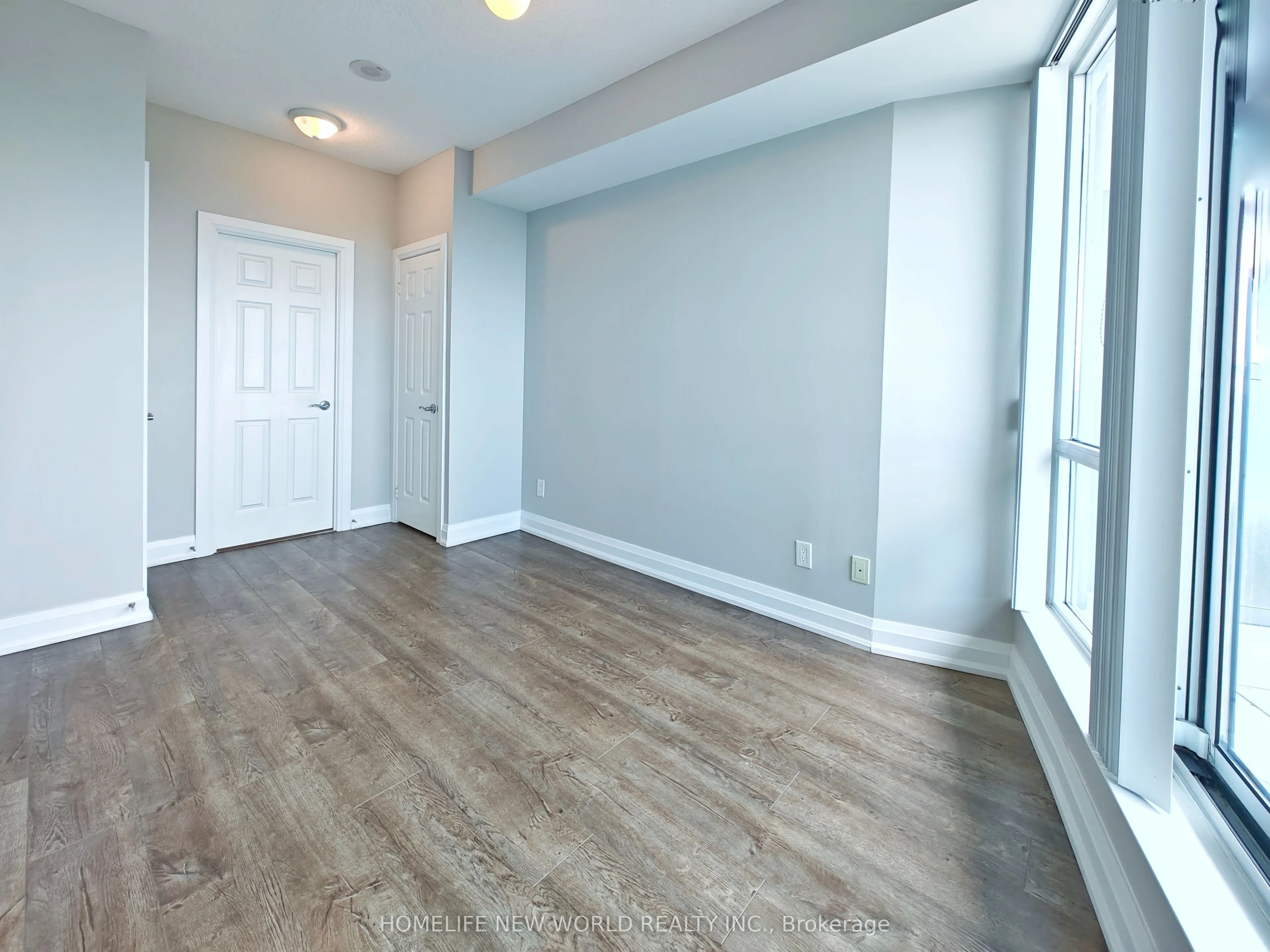 18 Holmes Avenue #Lph07