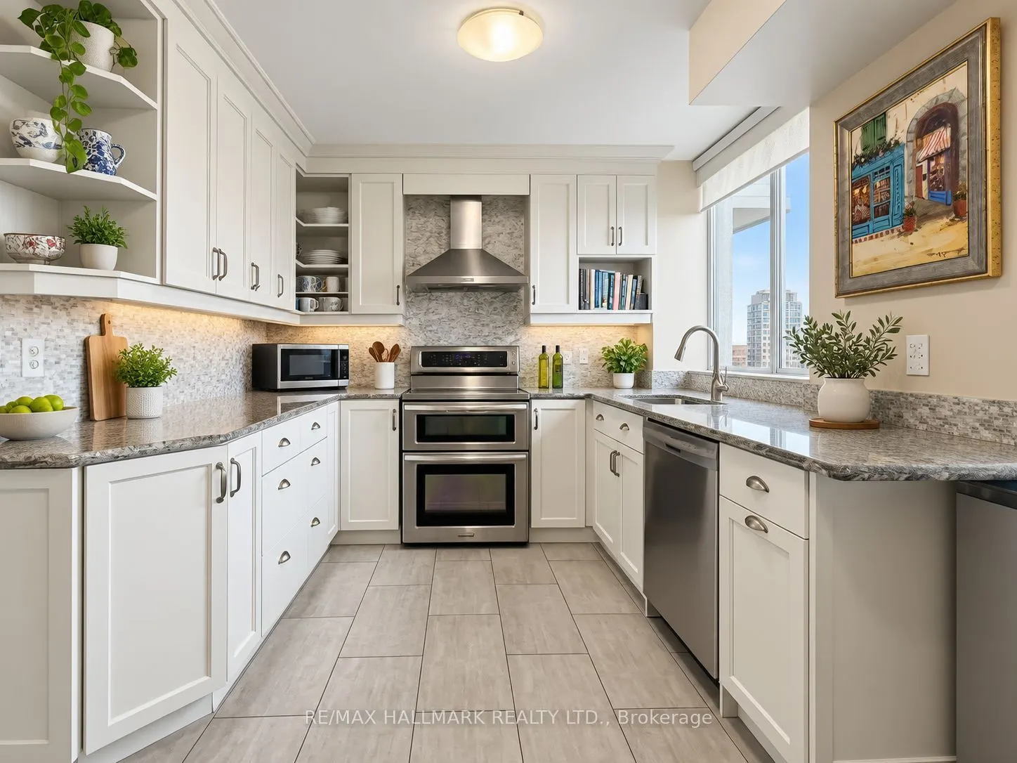 253 Merton Street #1006