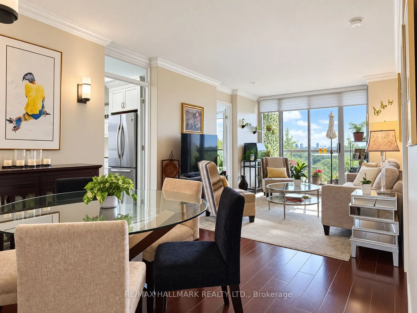 253 Merton Street #1006