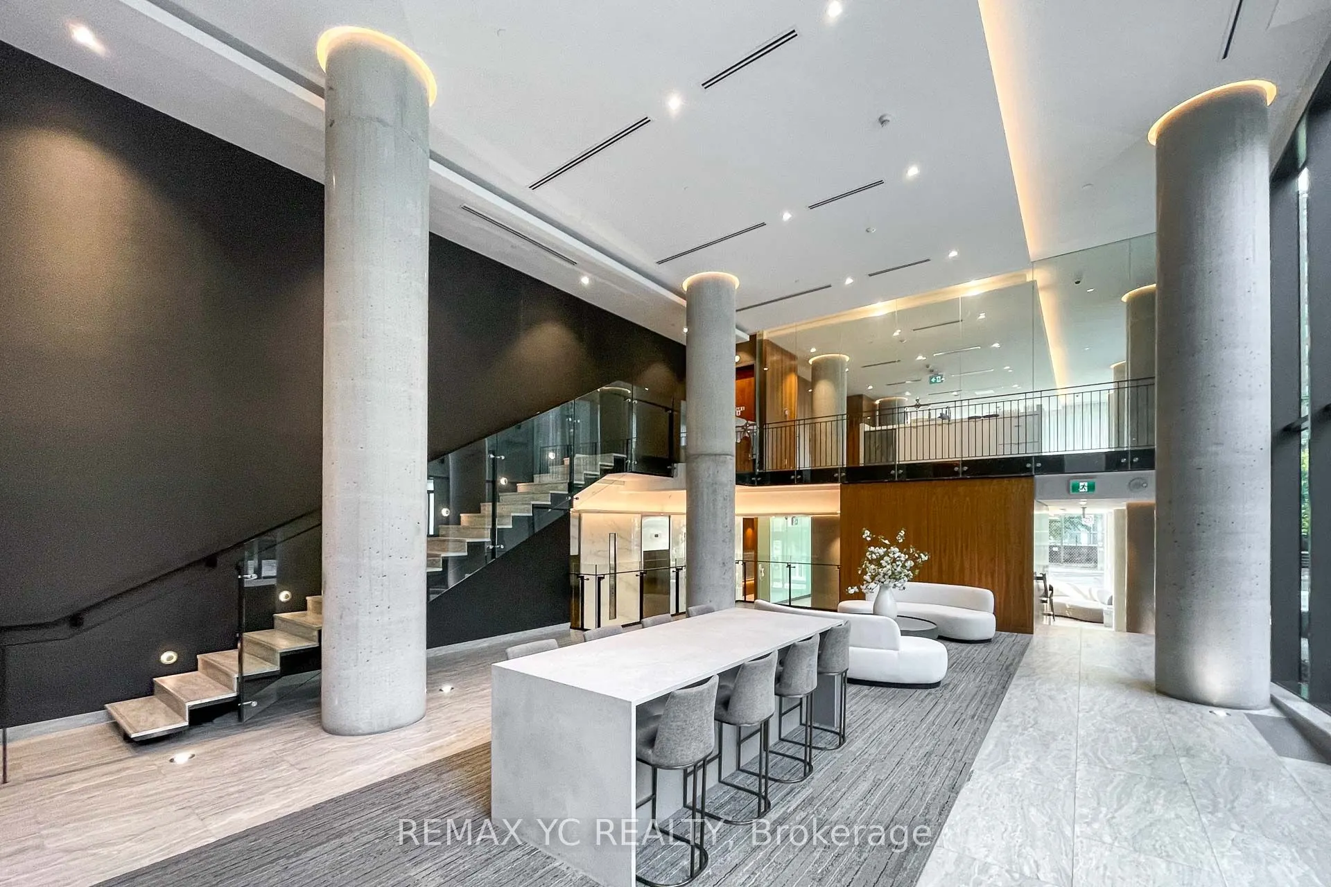 99 Foxbar Road #1908