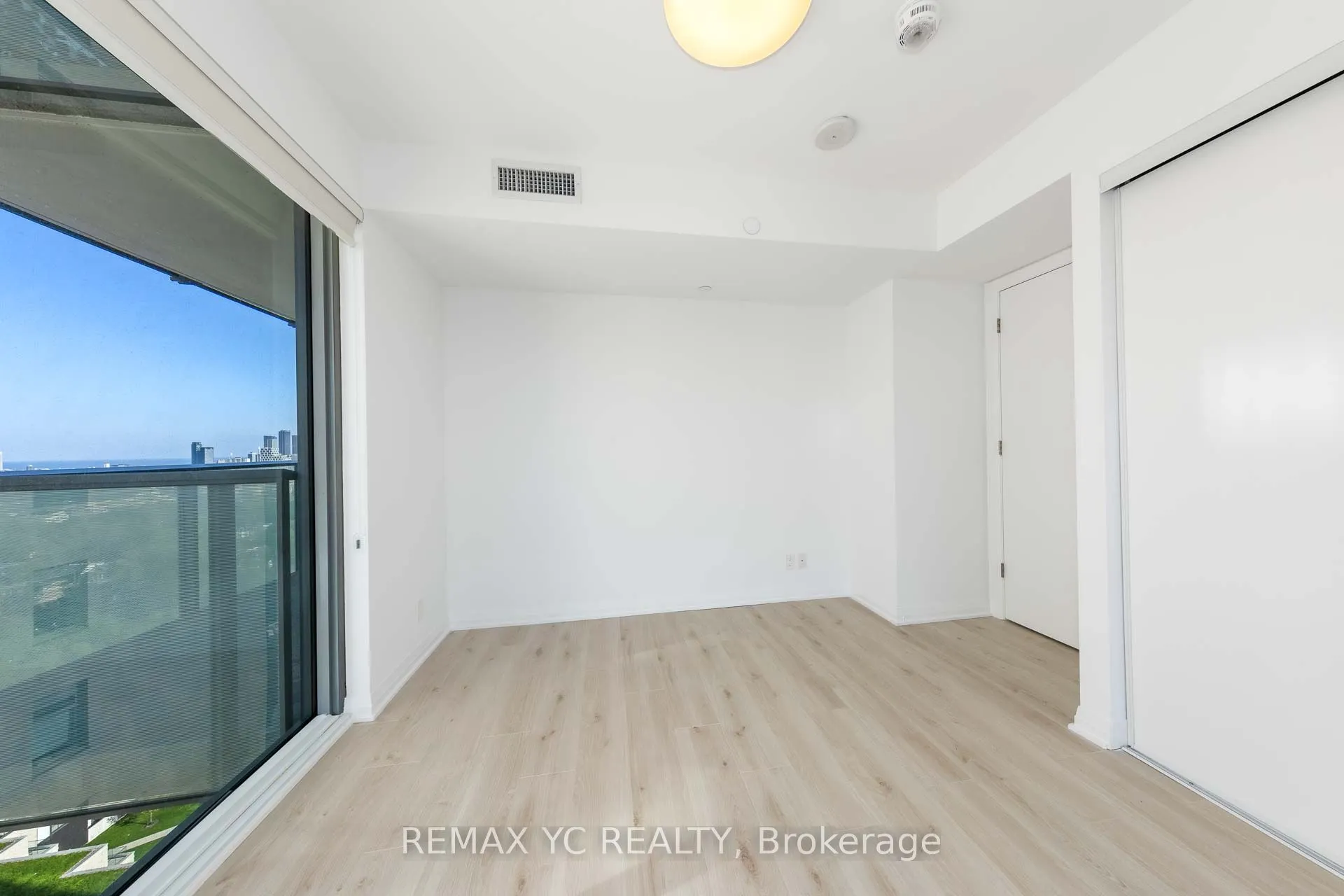 99 Foxbar Road #1908