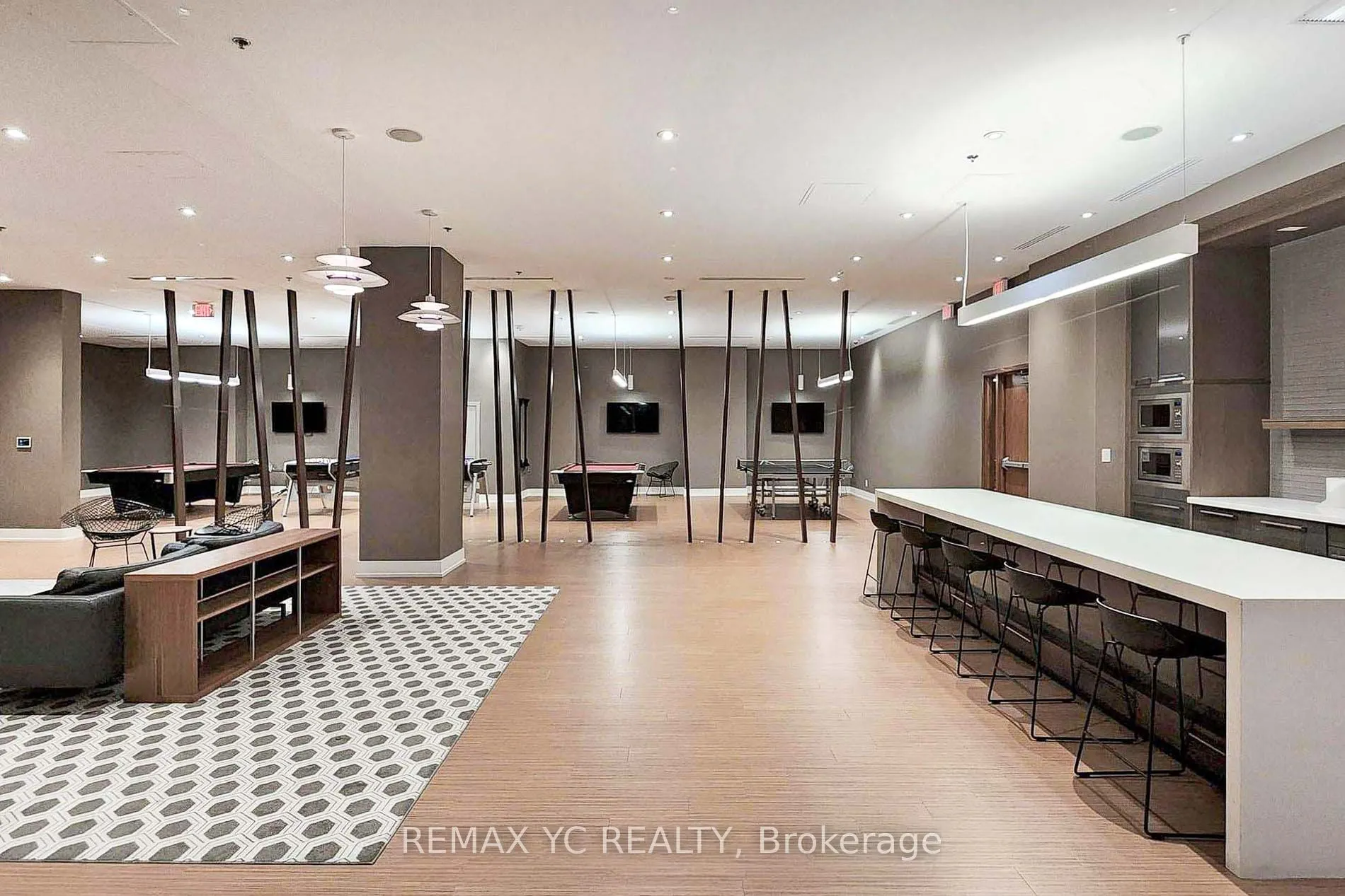 99 Foxbar Road #1908