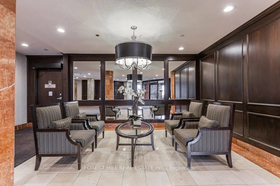 1101 Steeles Avenue W #907